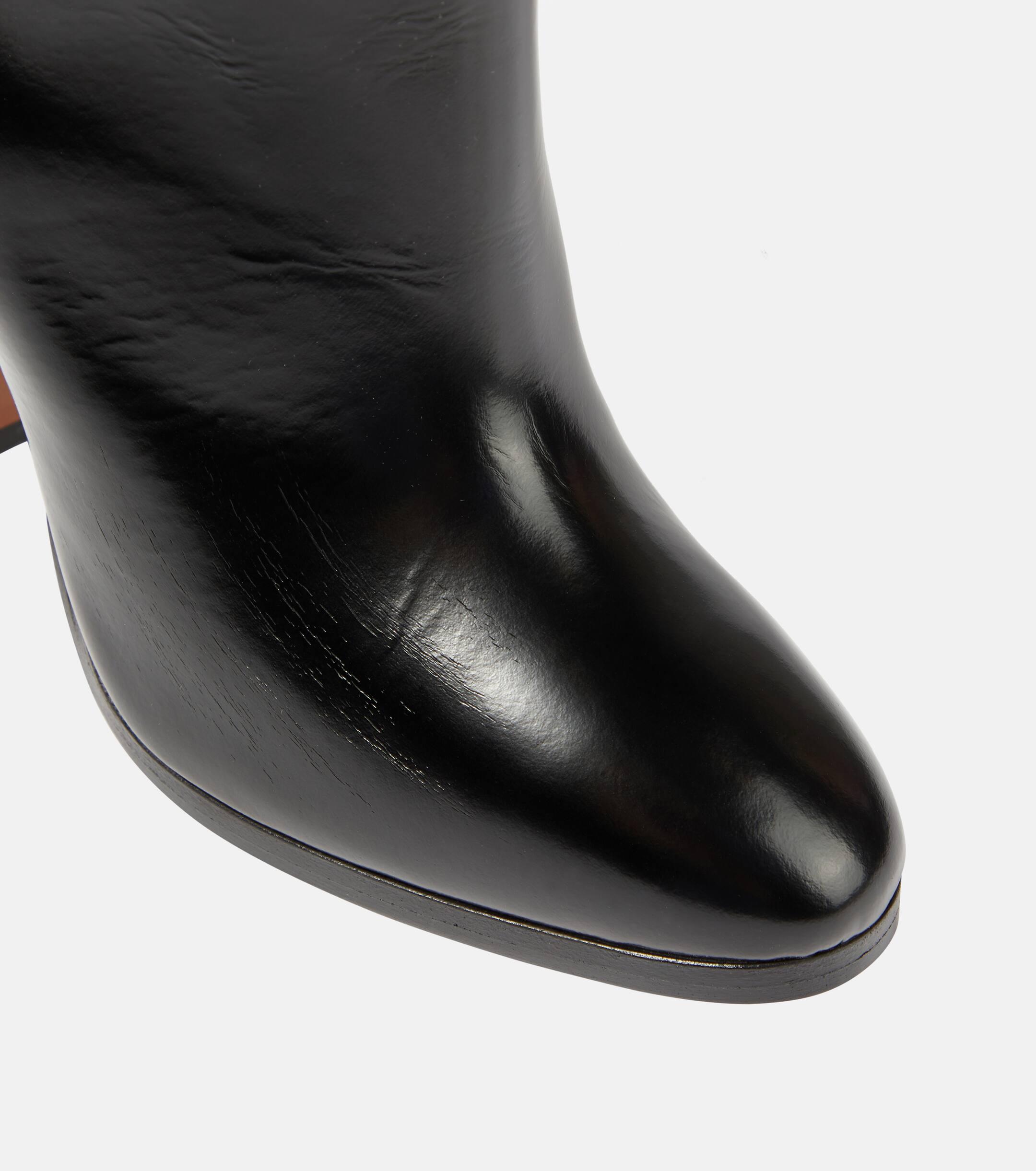 Midas boots shop