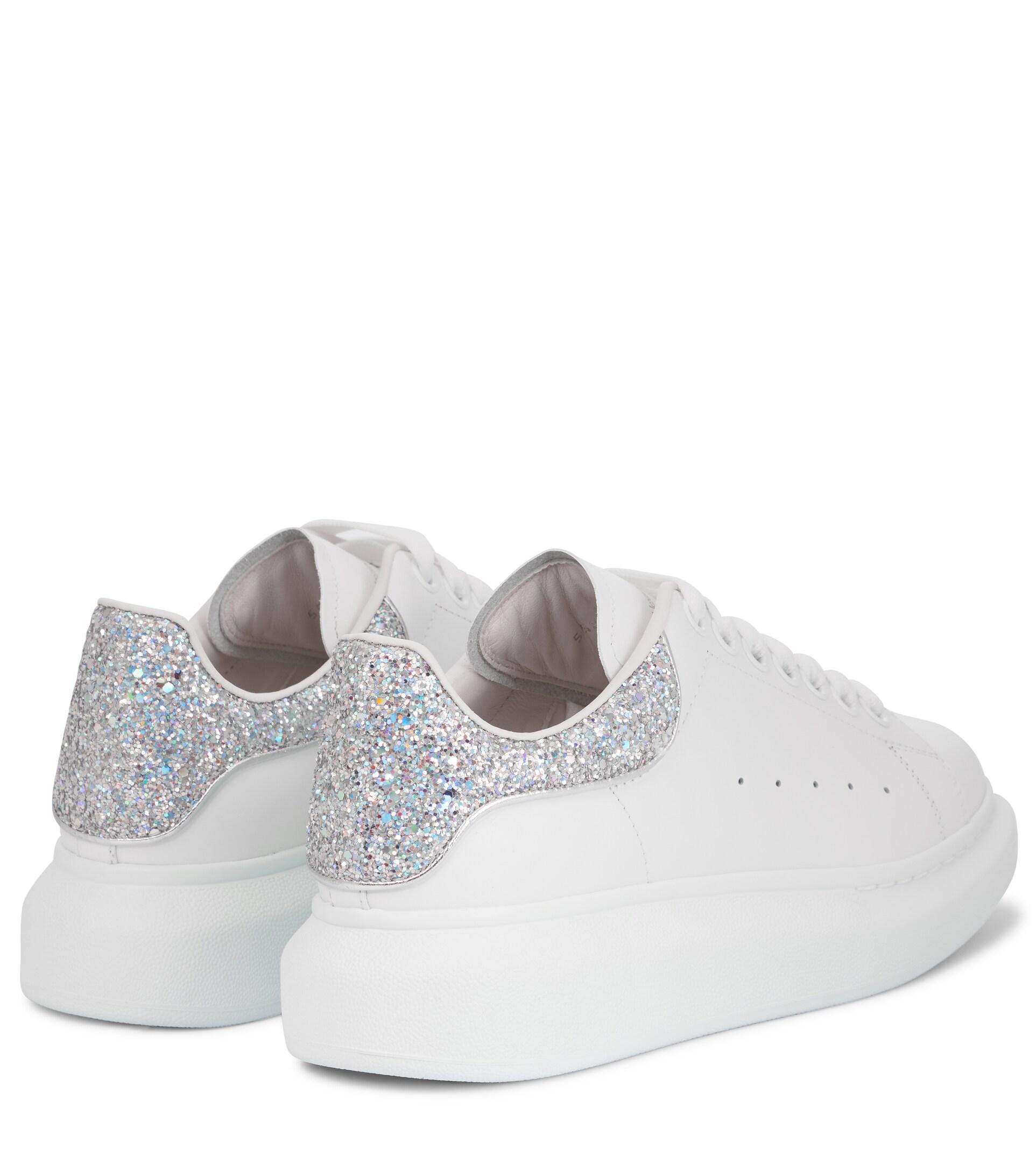 Alexander McQueen Glitter-trimmed Leather Sneakers in White | Lyst