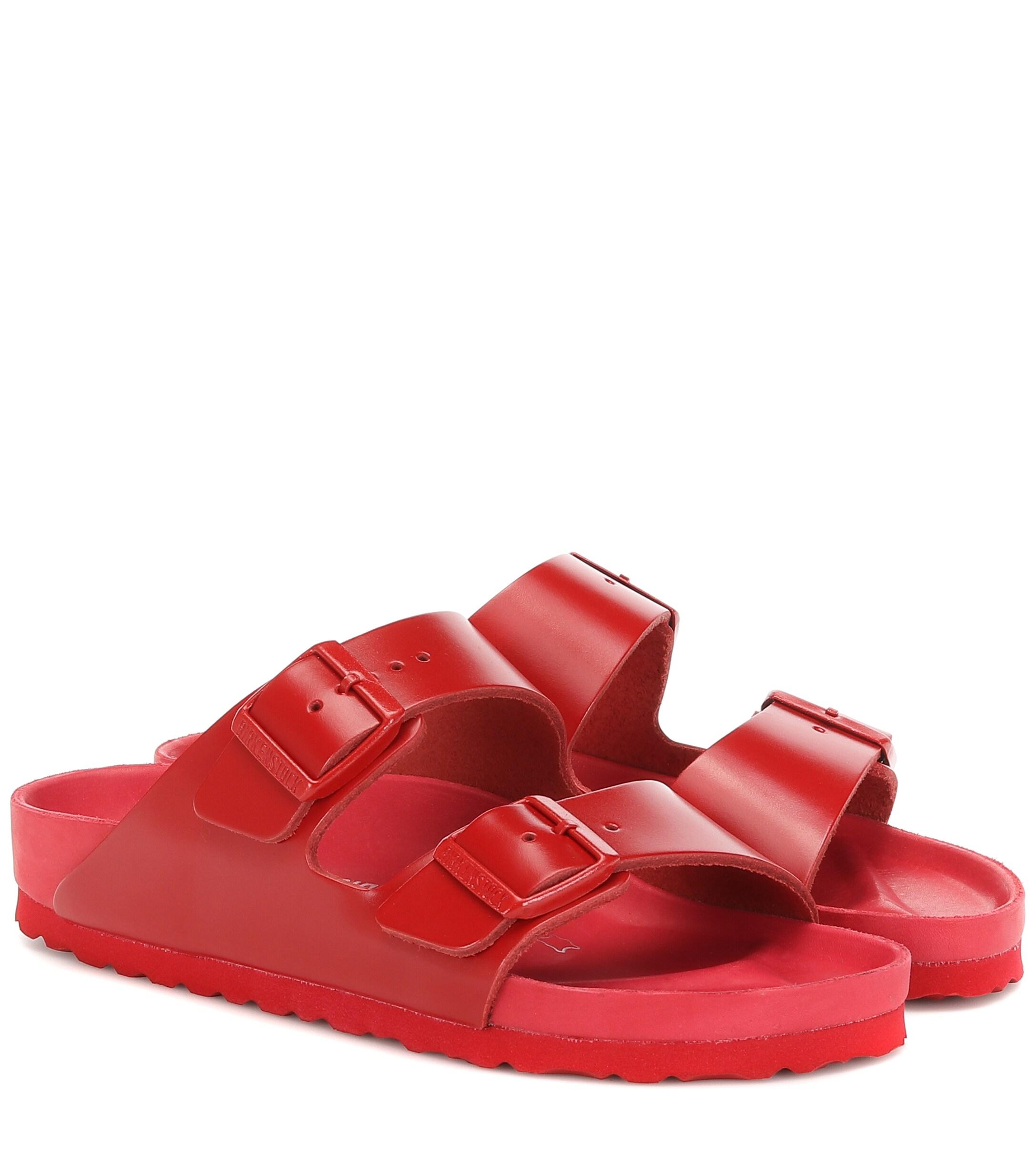 Valentino X Birkenstock Vltn Leather Sandals in Red | Lyst