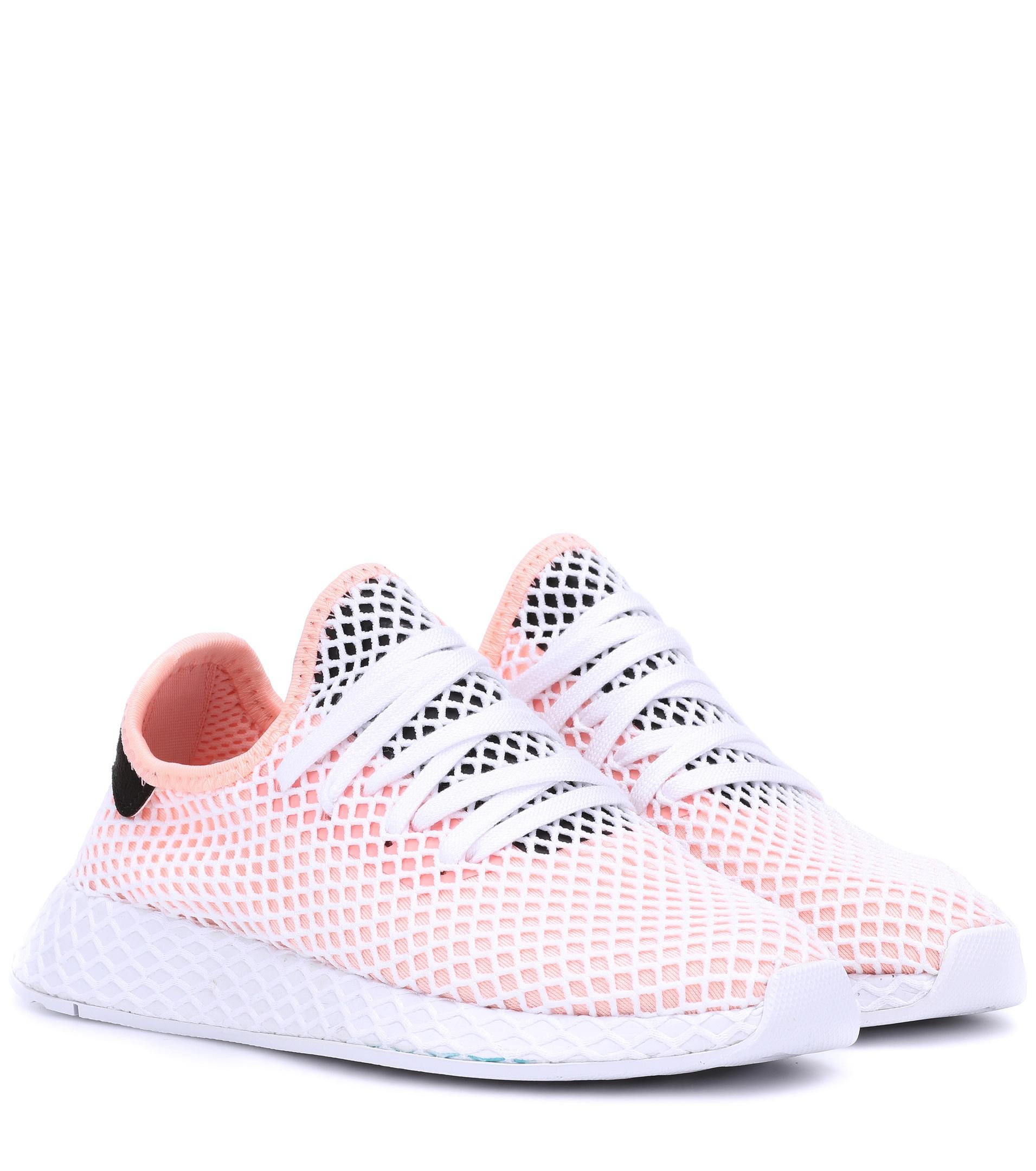 pink deerupt