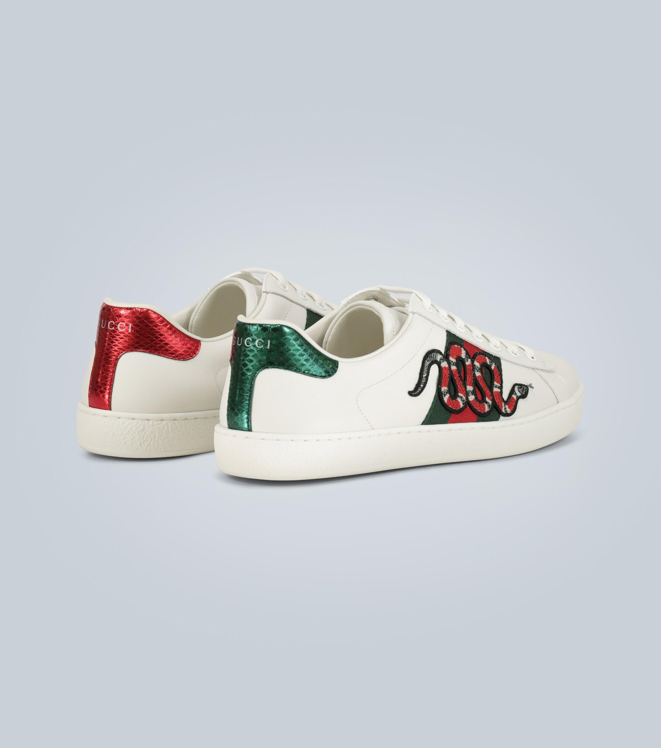 Gucci Leather Ace Embroidered Sneaker in White for - Save 45% - Lyst