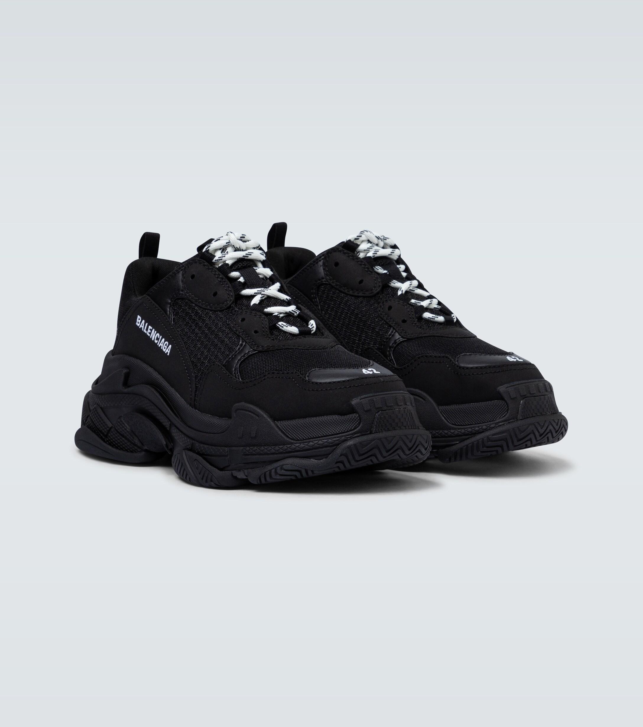 balenciaga triple s sale