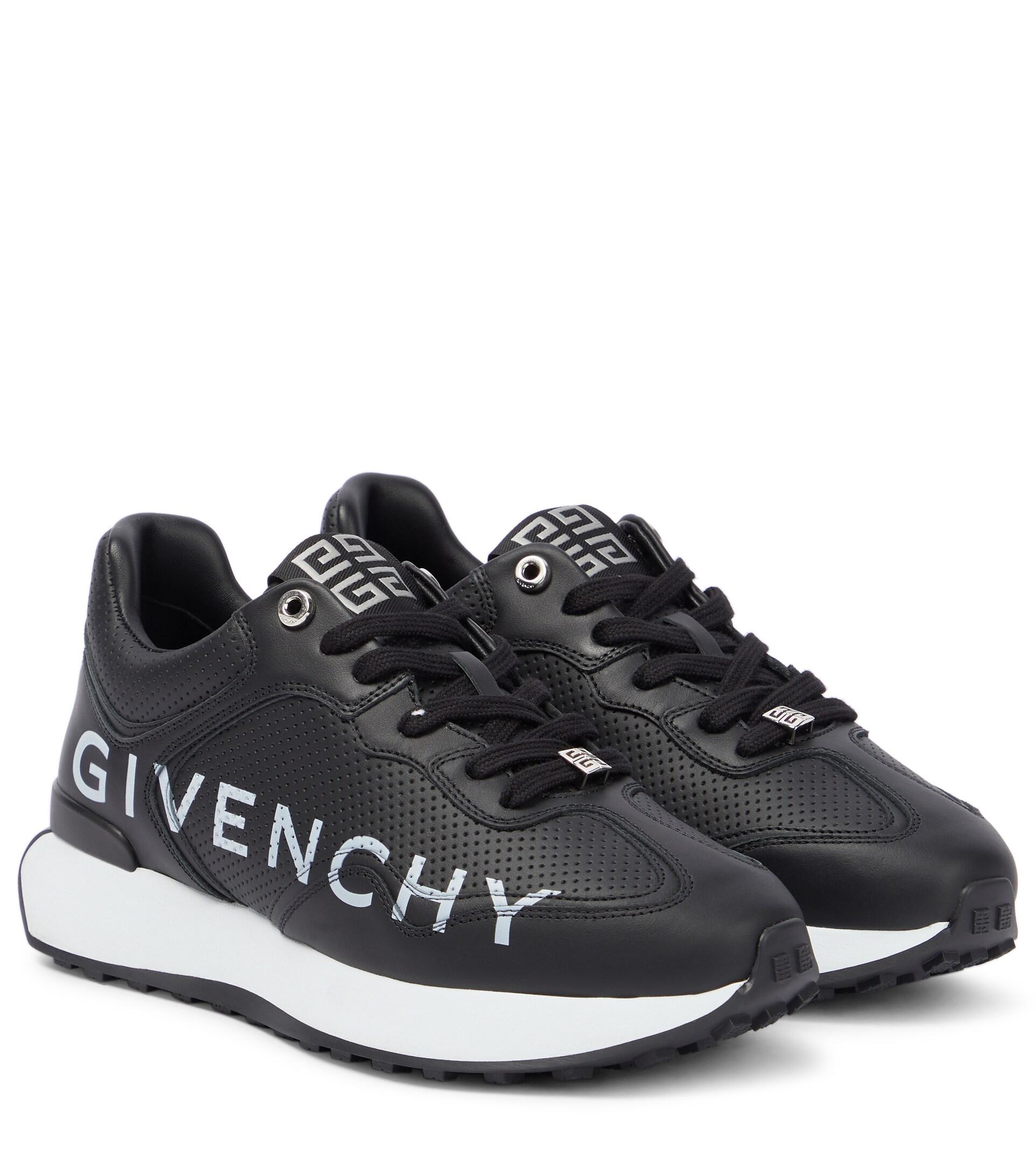 Givenchy Giv Runner Logo Leather Sneakers in Black | Lyst