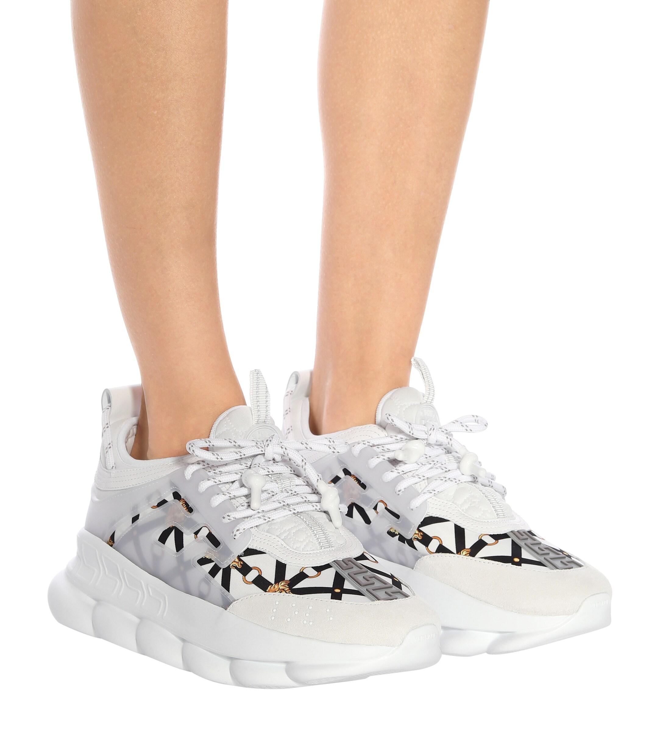 Versace Synthetic Chain Reaction 2 Sneakers in Black/White (White) - Lyst