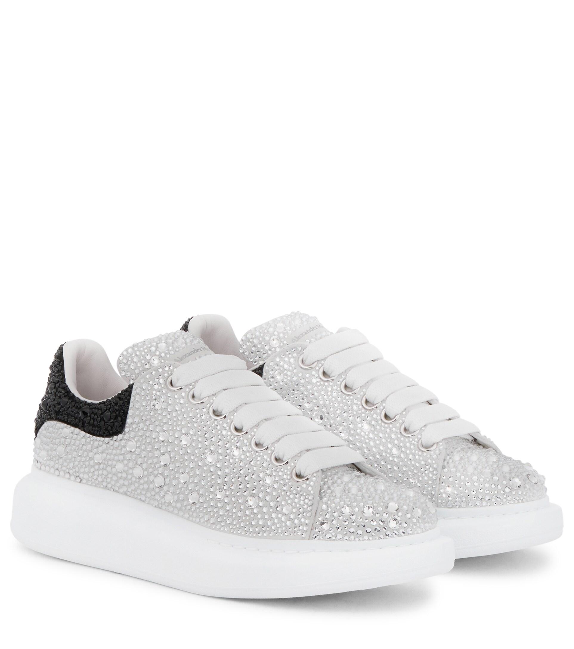Alexander McQueen Embellished Leather Sneakers in White | Lyst