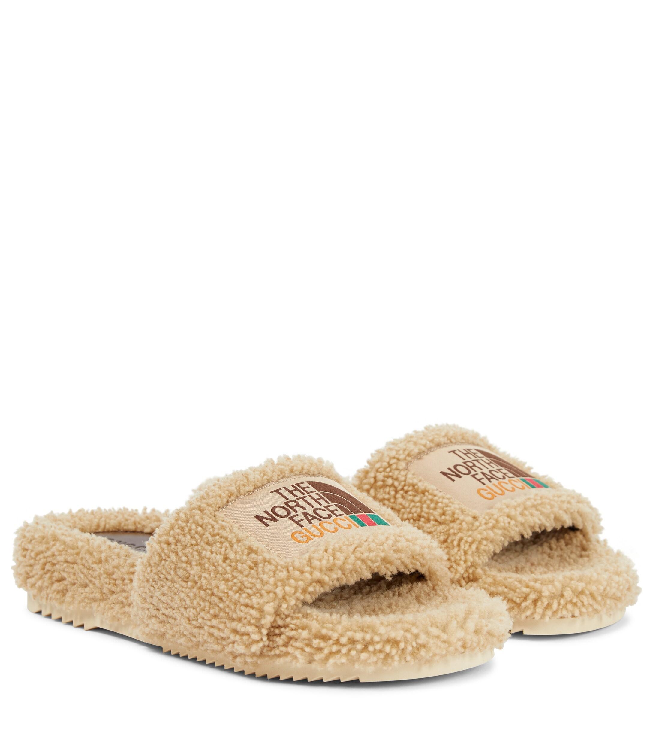 X The North Face Shearling Slides X The North Face Shearling Slides
