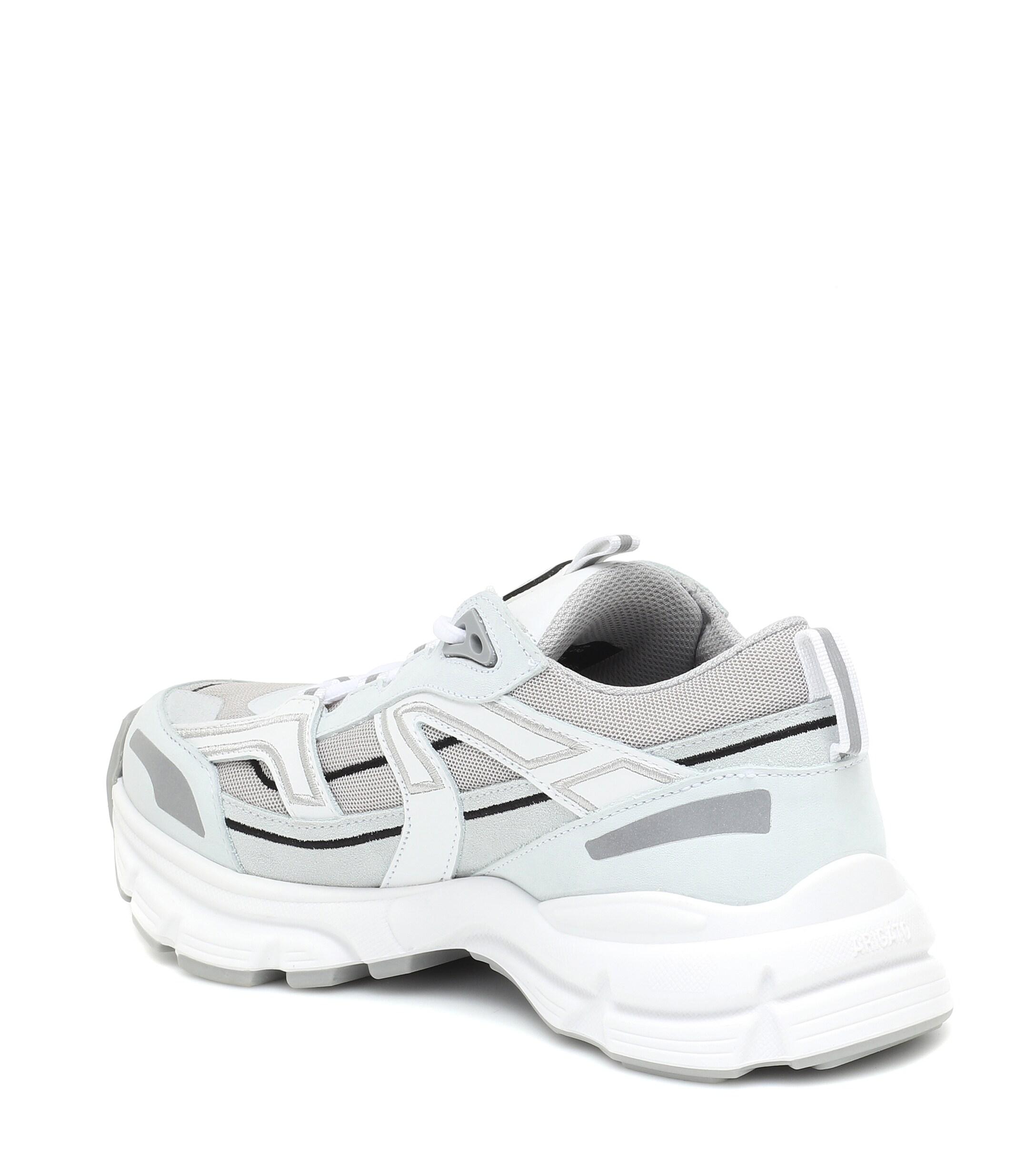 axel arigato white and grey marathon r trail sneakers