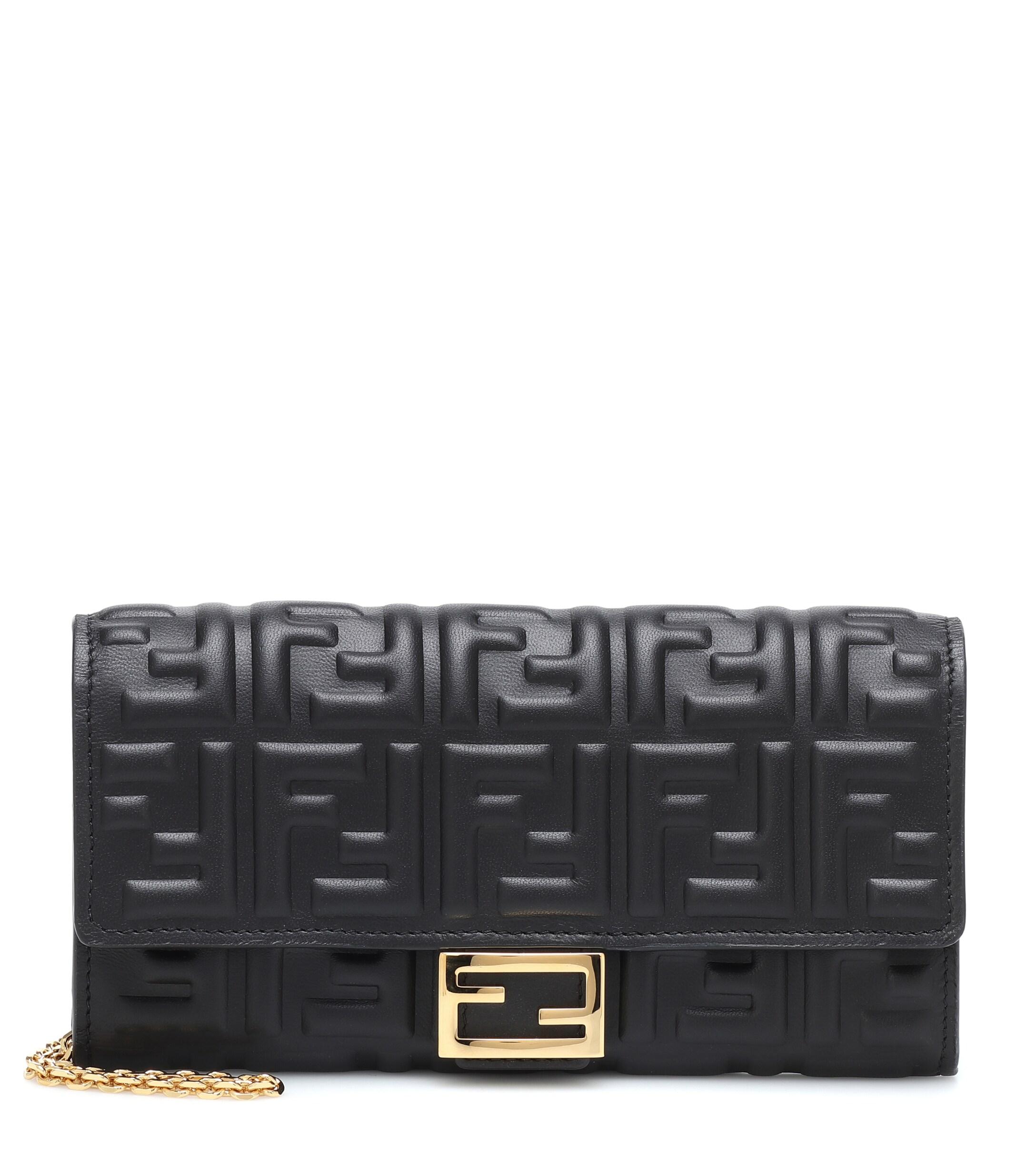 Fendi Baguette Continental Leather Wallet in Black | Lyst