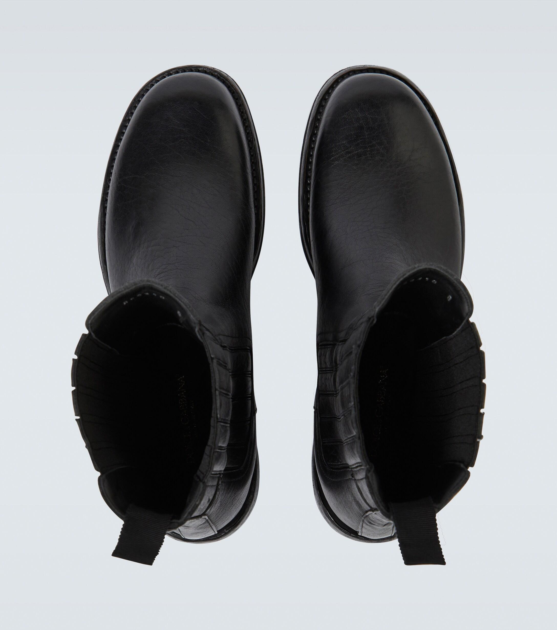 Dolce & Gabbana Leather Ankle Boots in Black for Men - Lyst