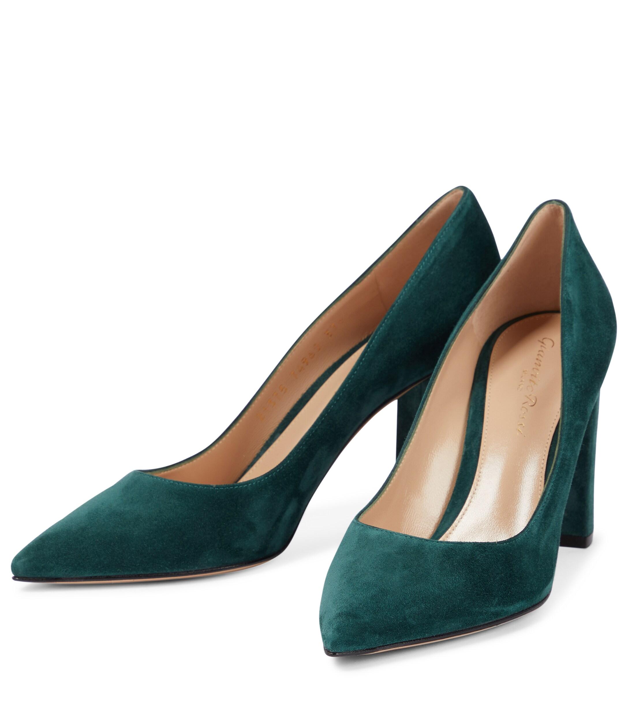 Gianvito Rossi Piper 85 Suede Pumps in Green | Lyst