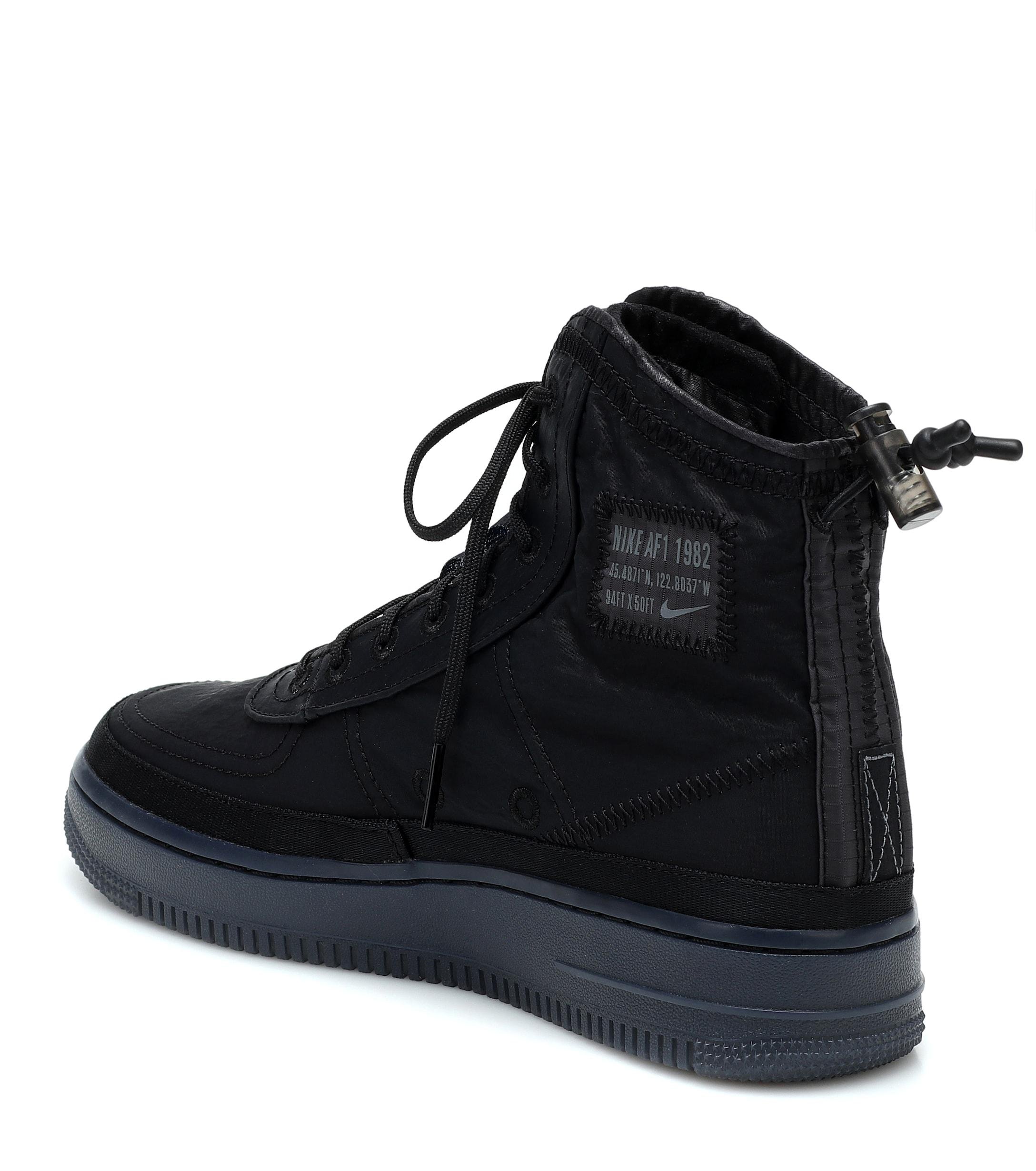 Nike Air Force 1 Shell Shoe in Black