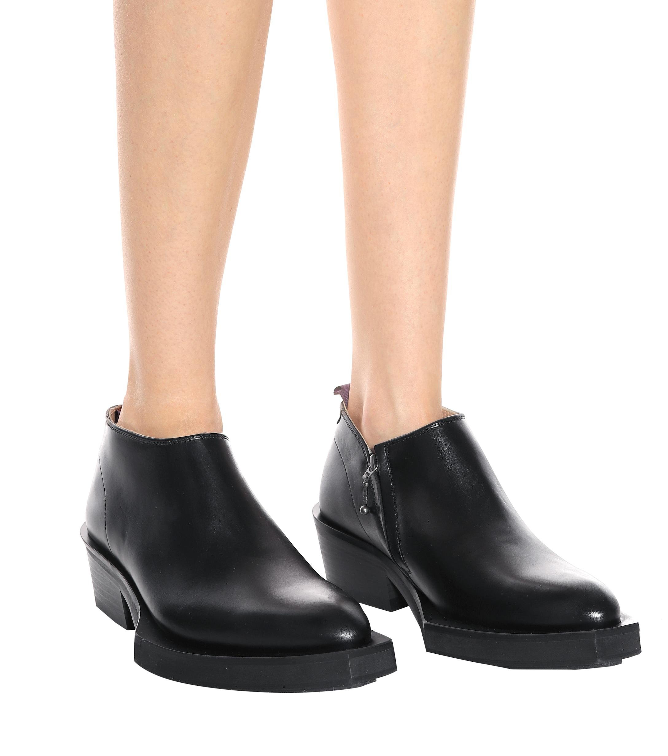 Sway kalligrafi Udstyre Eytys Romeo Leather Ankle Boots in Black - Lyst
