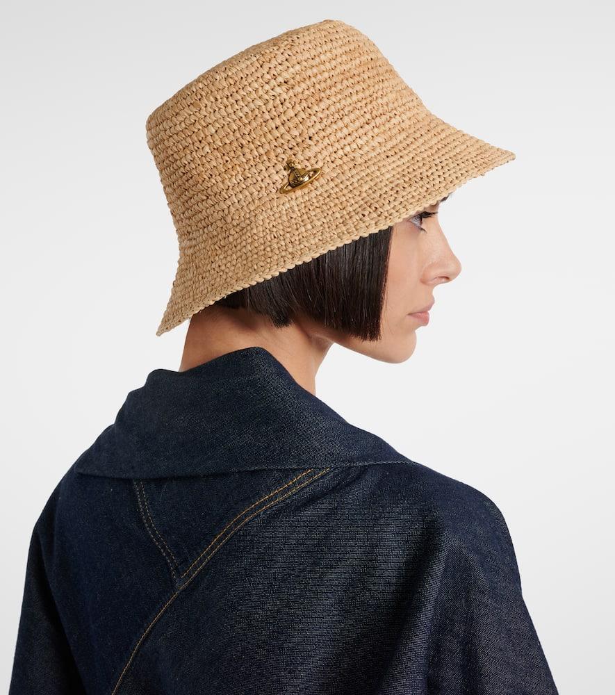 Vivienne Westwood Orb Raffia Bucket Hat in Natural | Lyst
