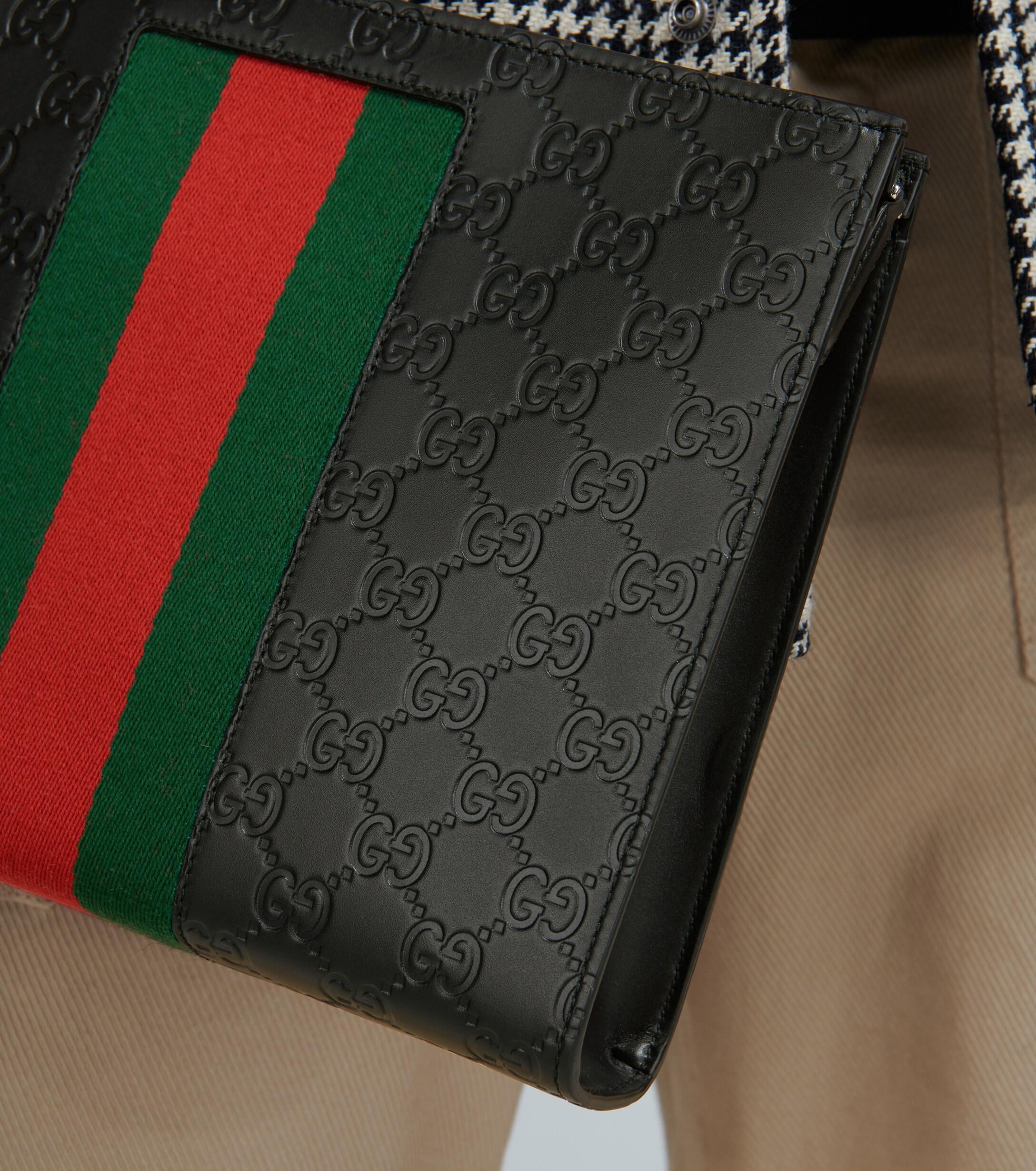 gucci signature pouch