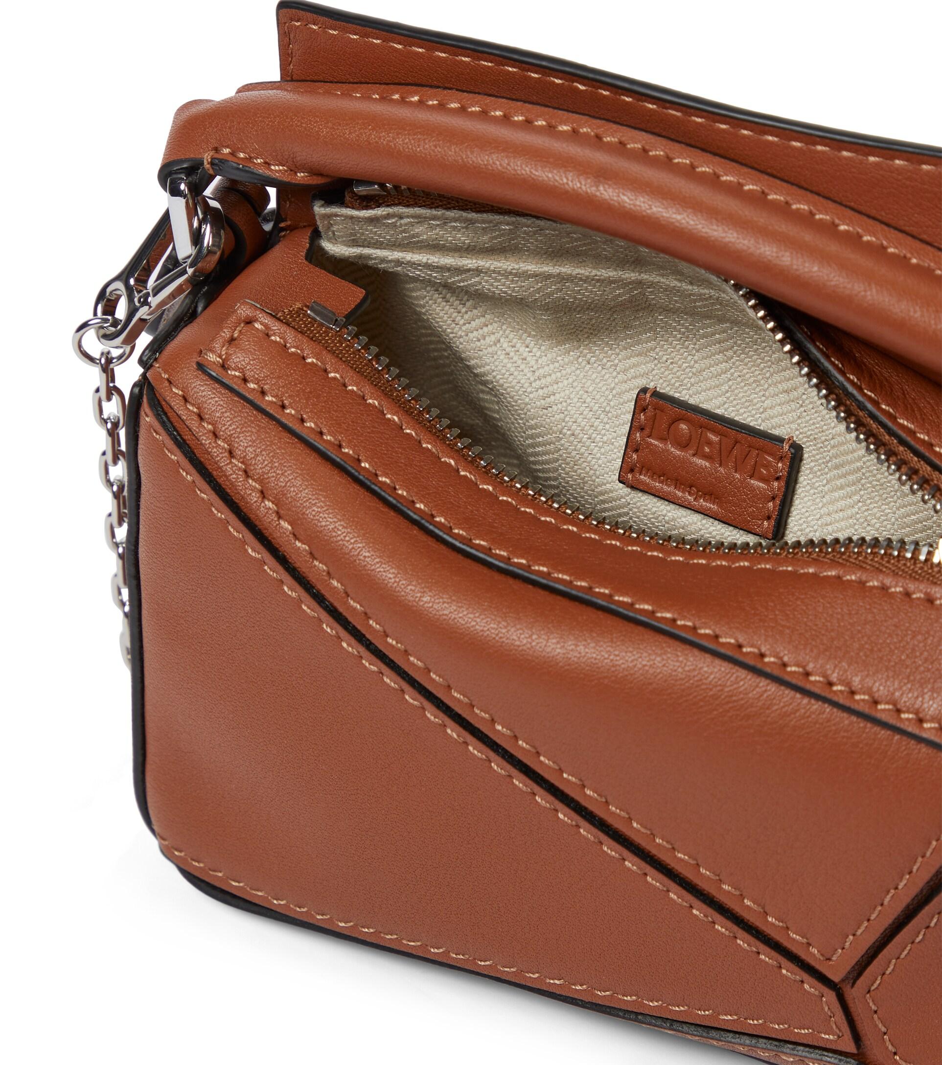 Loewe - Puzzle Nano Leather Shoulder Bag - Tan for Women