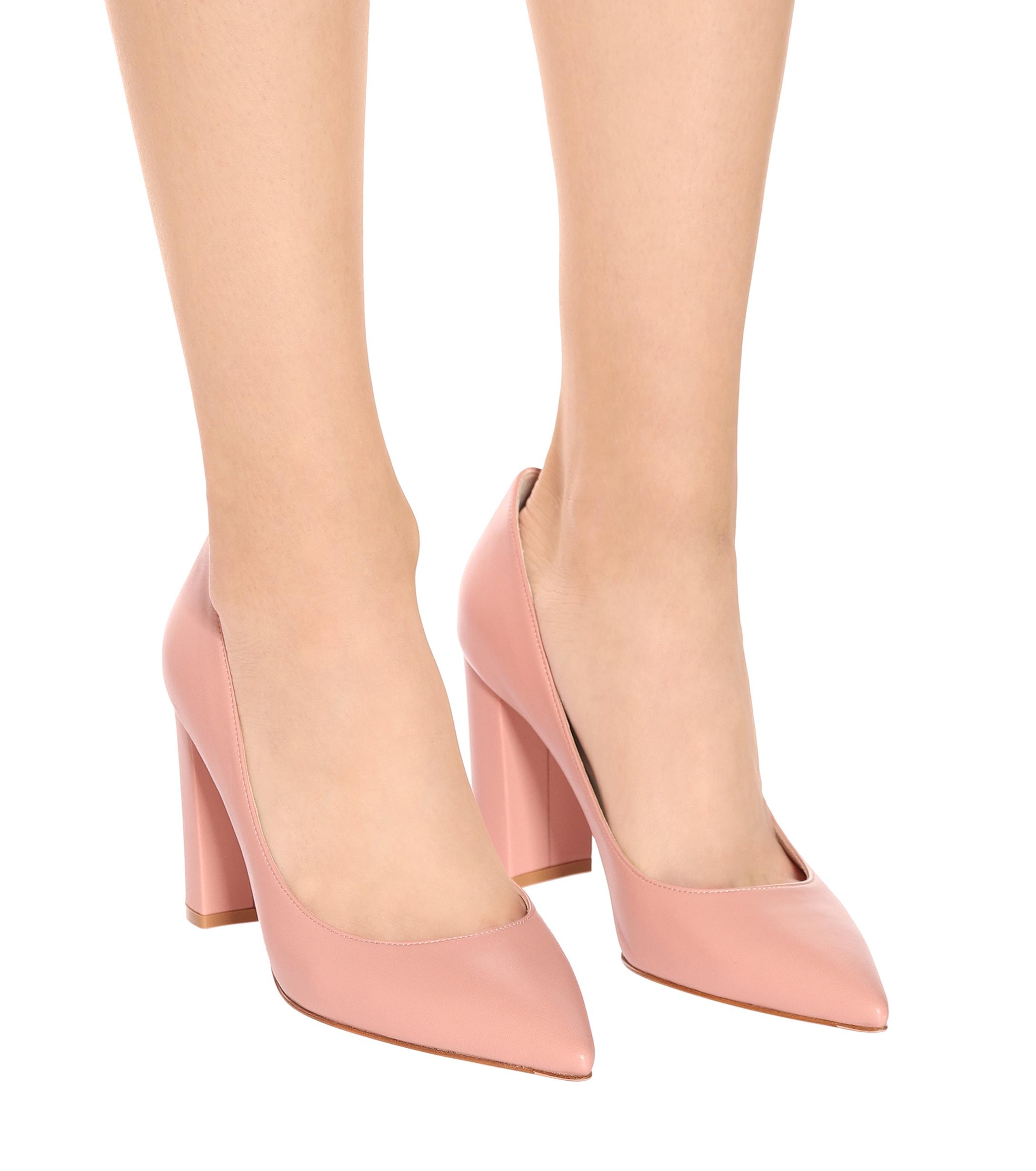 Gianvito Rossi Piper 85 Leather Pumps in Pink - Lyst