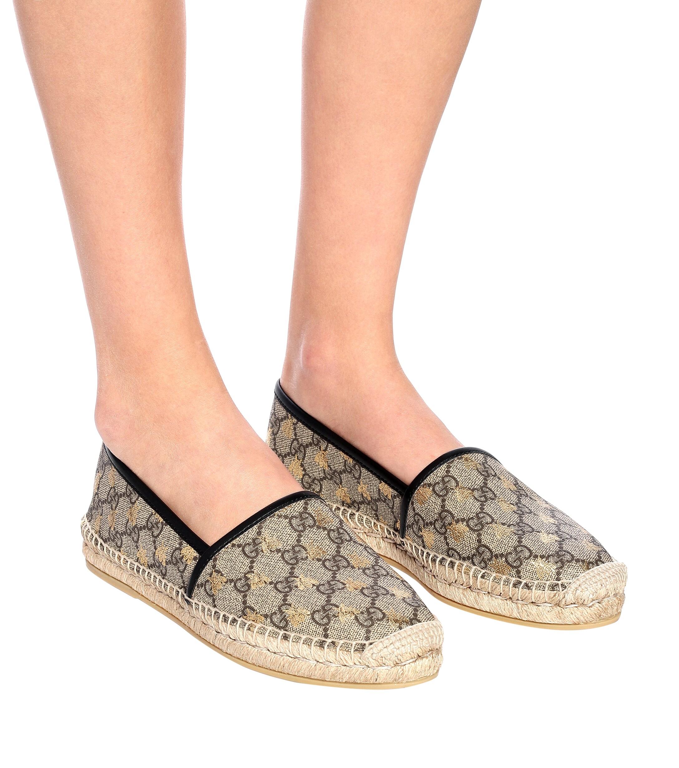 Womens Beige Pilar GG Bee Canvas Espadrilles in Natural - Save 25% - Lyst