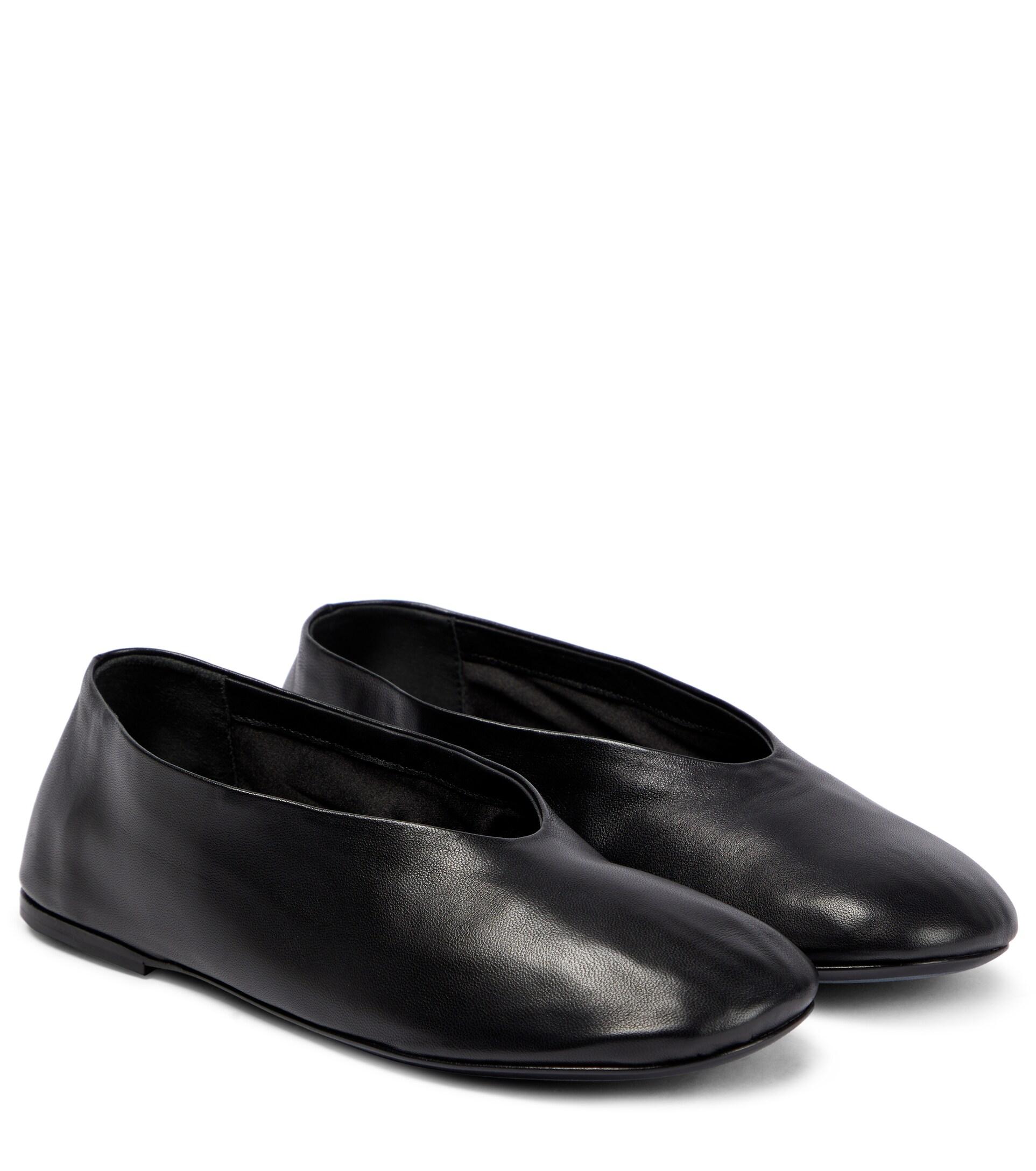 Khaite Marcy Leather Ballet Flats in Black | Lyst