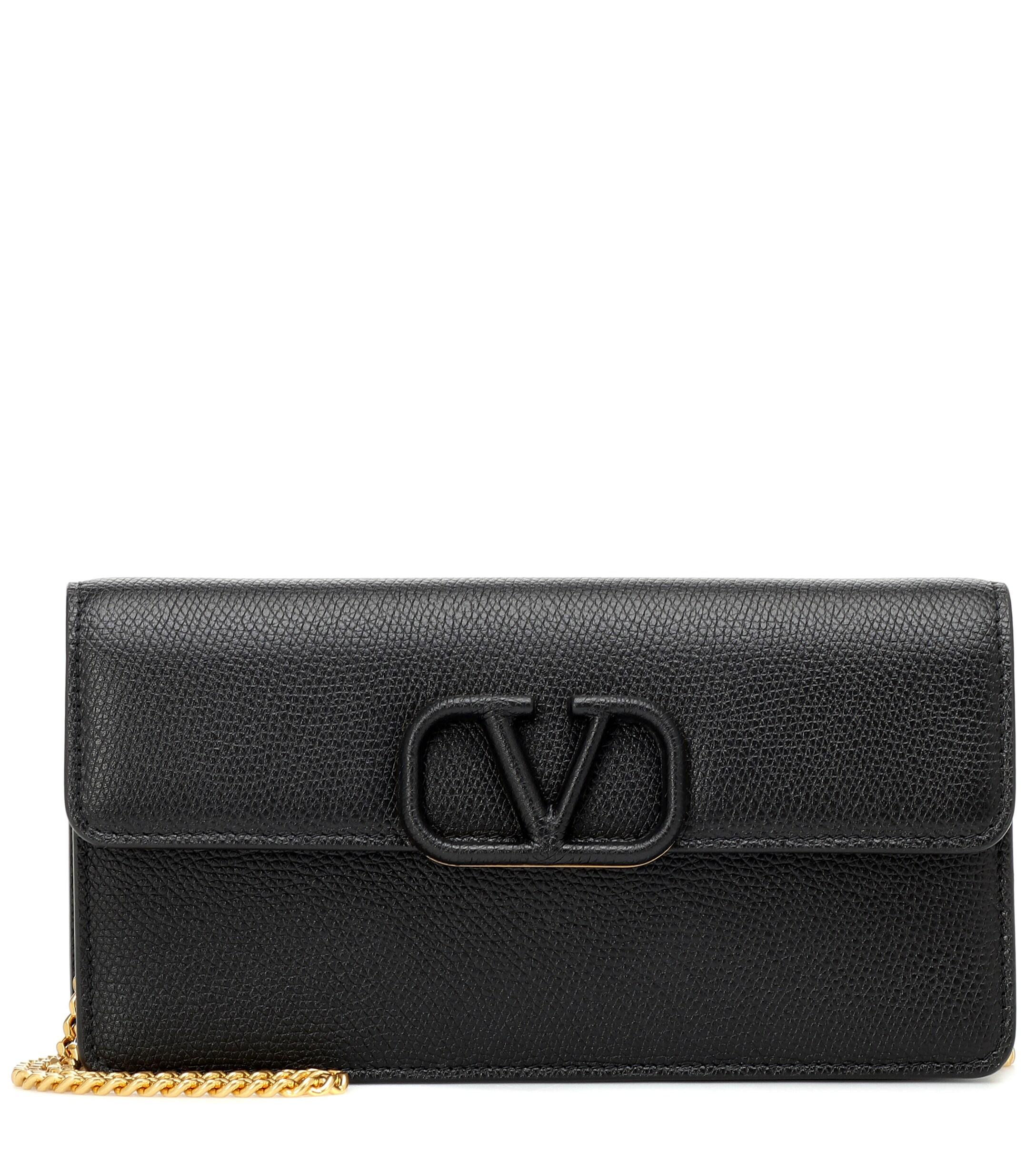 Valentino Garavani Leather Vsling Grainy Calfskin Wallet With Chain ...