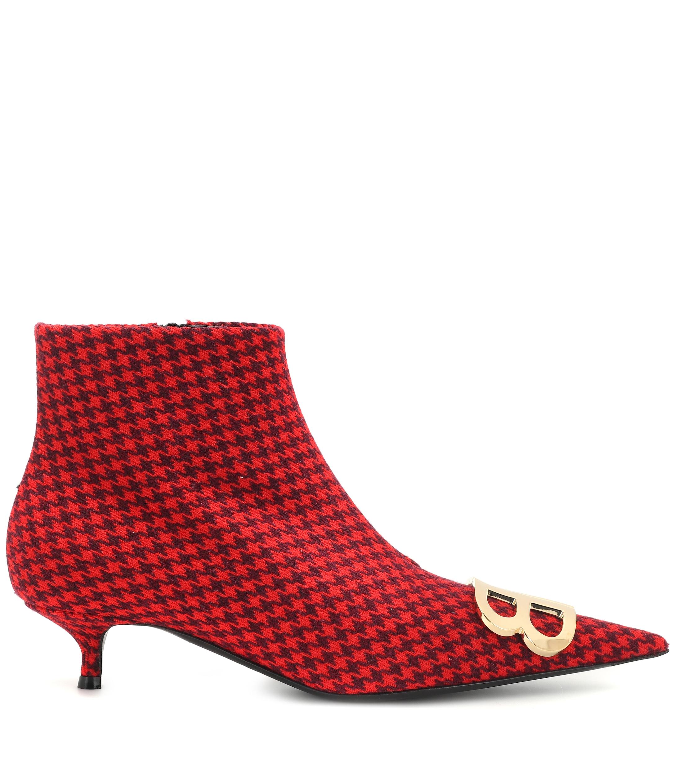 black pink balenciaga