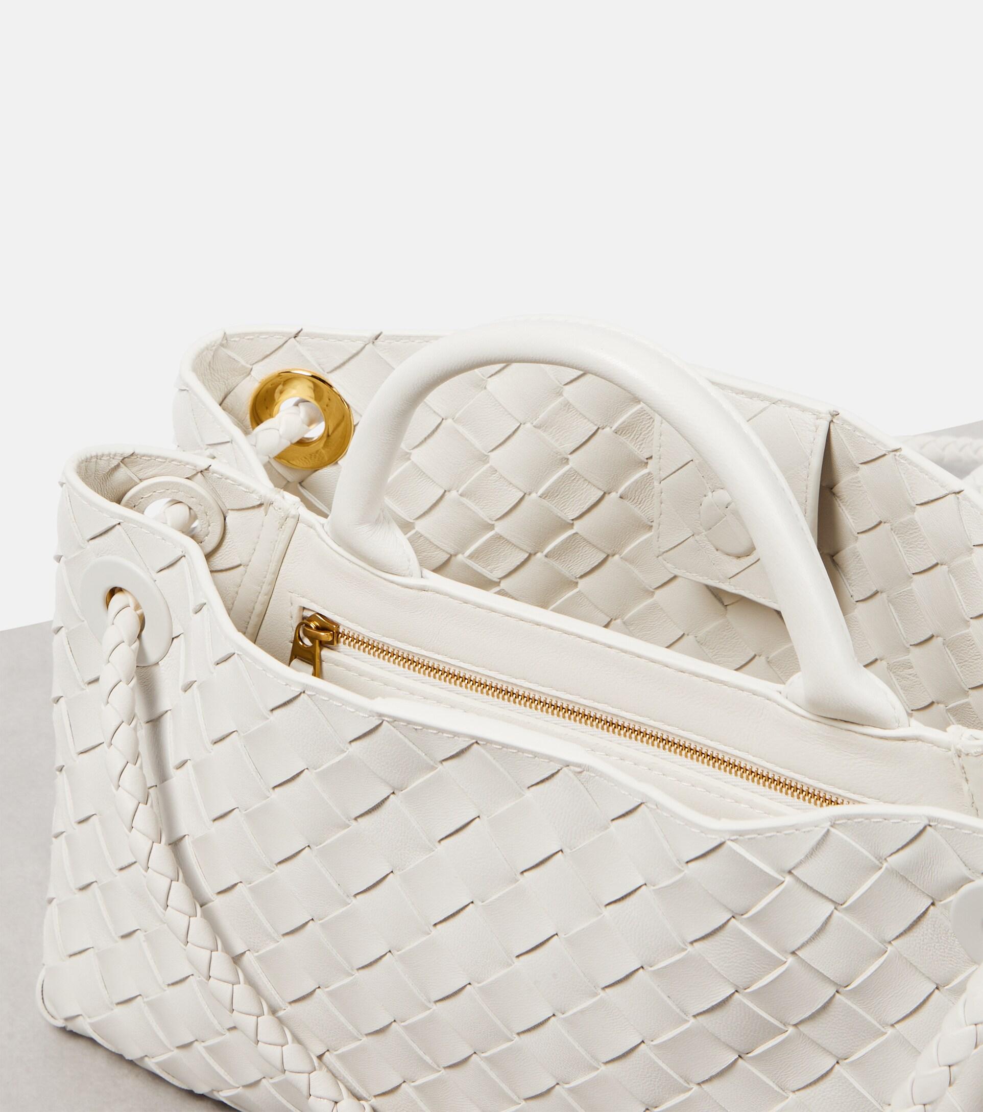 Bottega Veneta Small East/West Andiamo - White - Woman - Lambskin