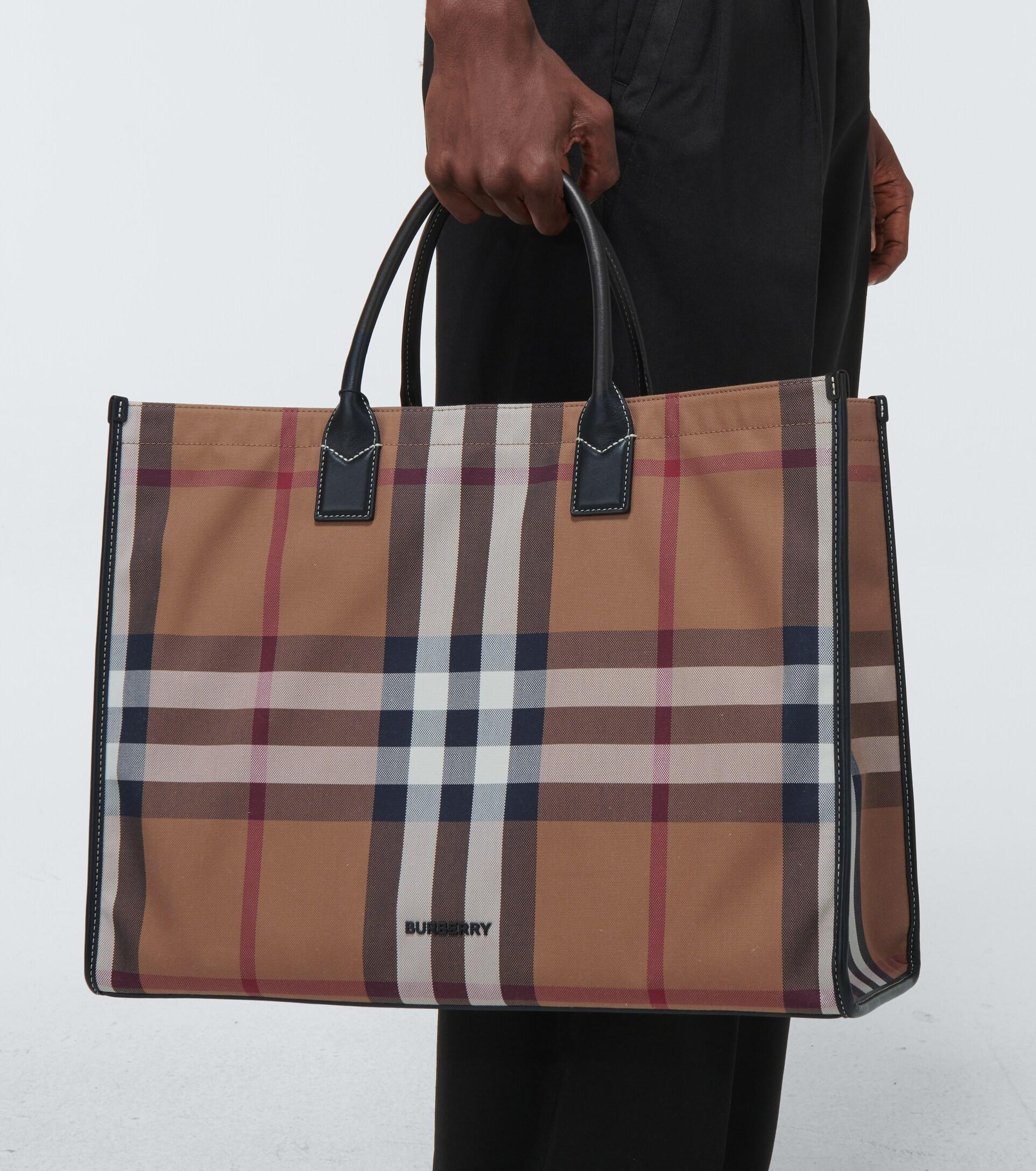 Burberry Denny Checked Tote Bag in Brown for Men | Lyst