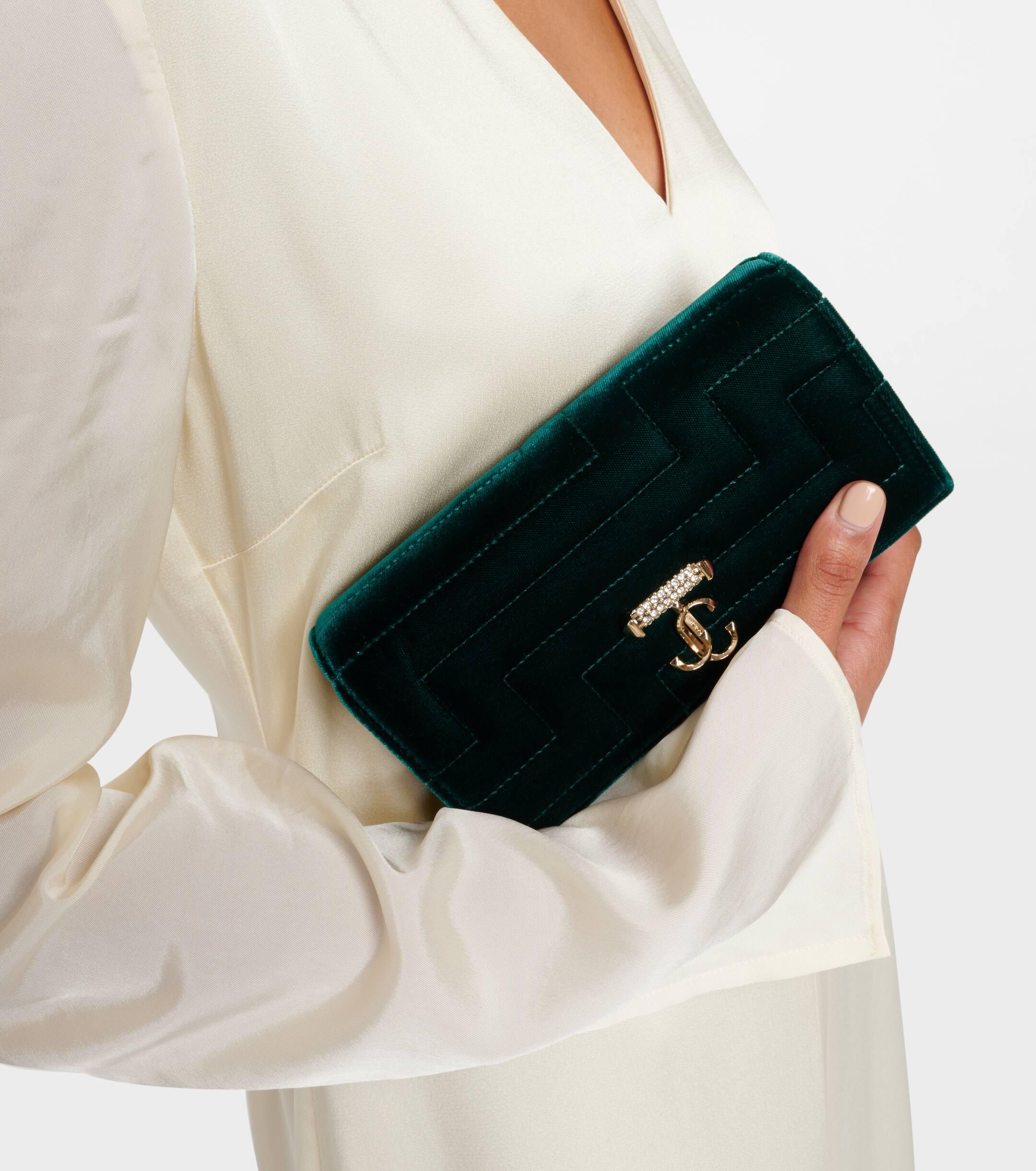 70%オフセールJIMMY CHOO AVENUE QUILTED VELVET CHAIN WALLET Jimmy Choo Avenue Velvet Wallet On Chain in Black | Lyst Canada
