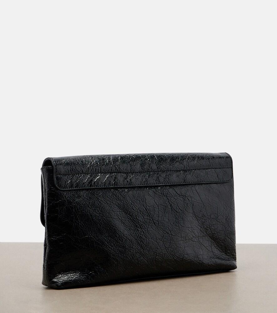 Balenciaga Clutches and evening bags for Women | Online Sale up to