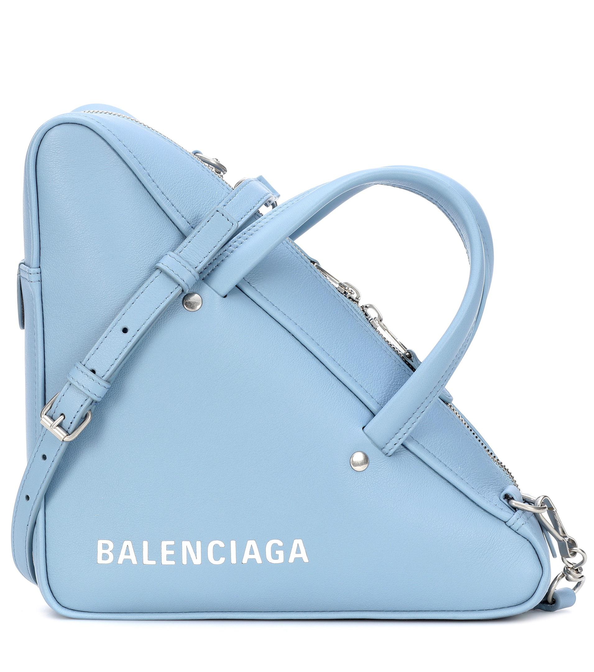 balenciaga triangle s