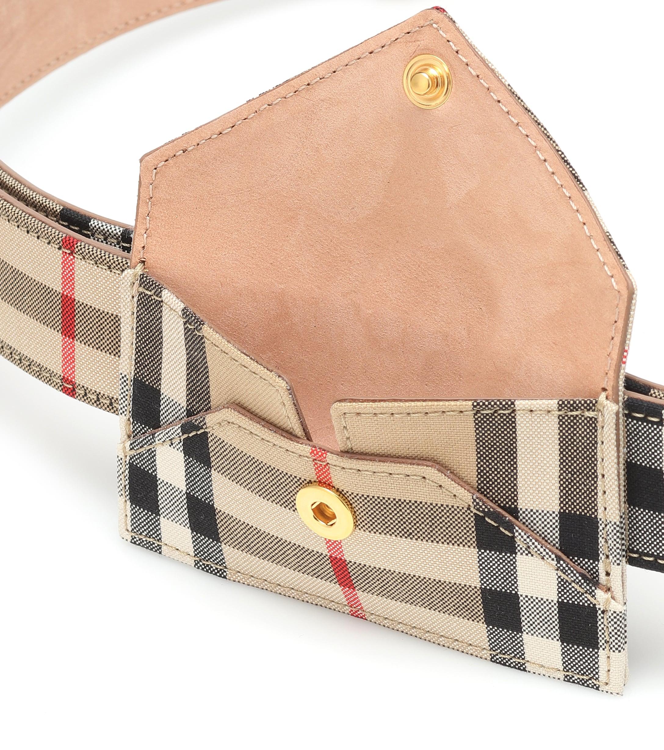Burberry Envelope Detail Vintage Check 