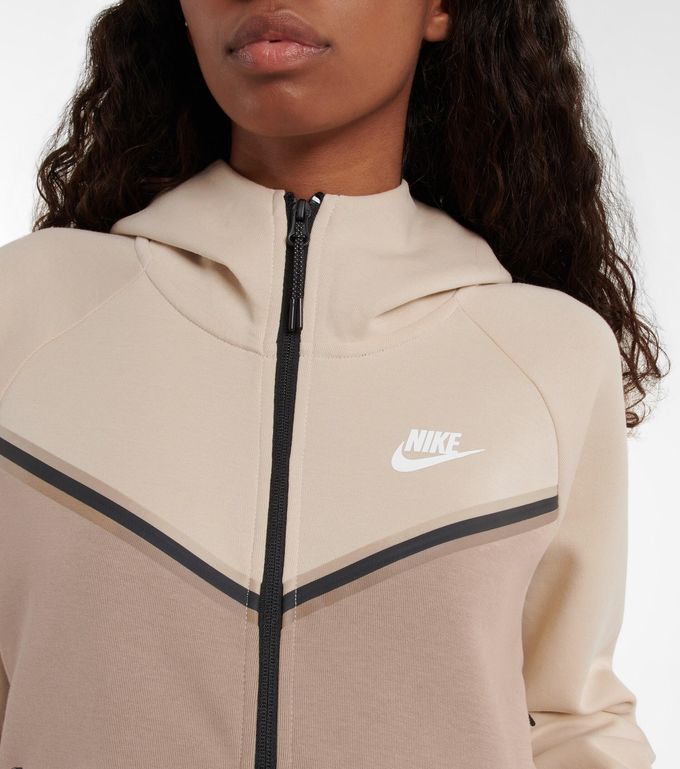 nike tech fleece zip through