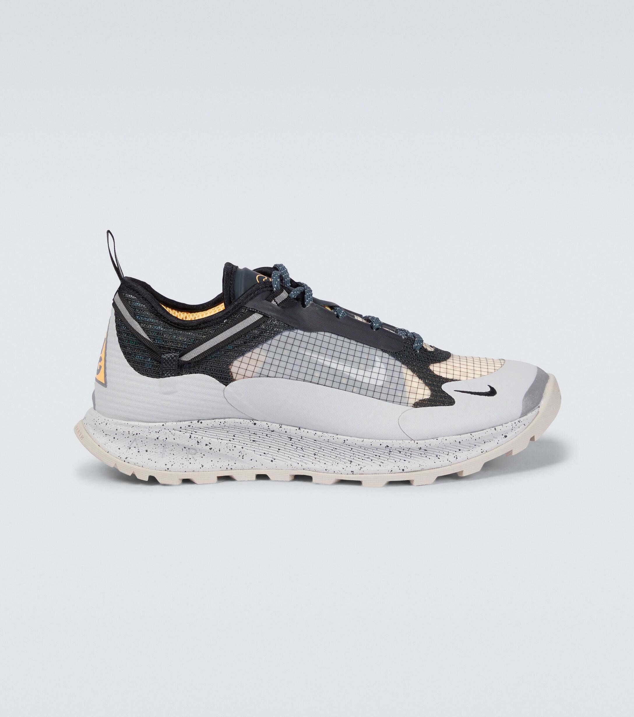 nike air nasu 2 black