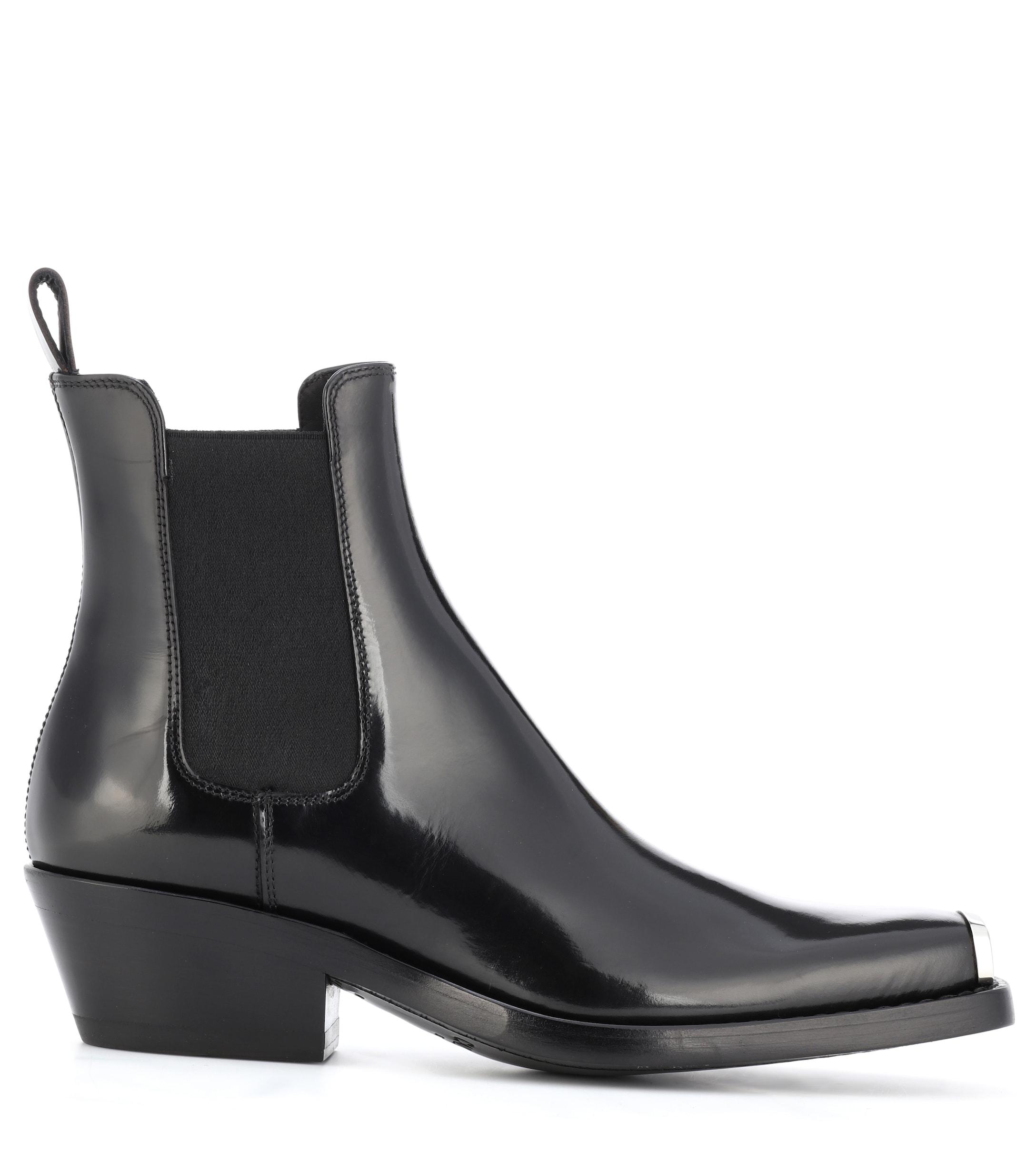 CALVIN KLEIN 205W39NYC Western Claire Leather Ankle Boots in Black - Lyst