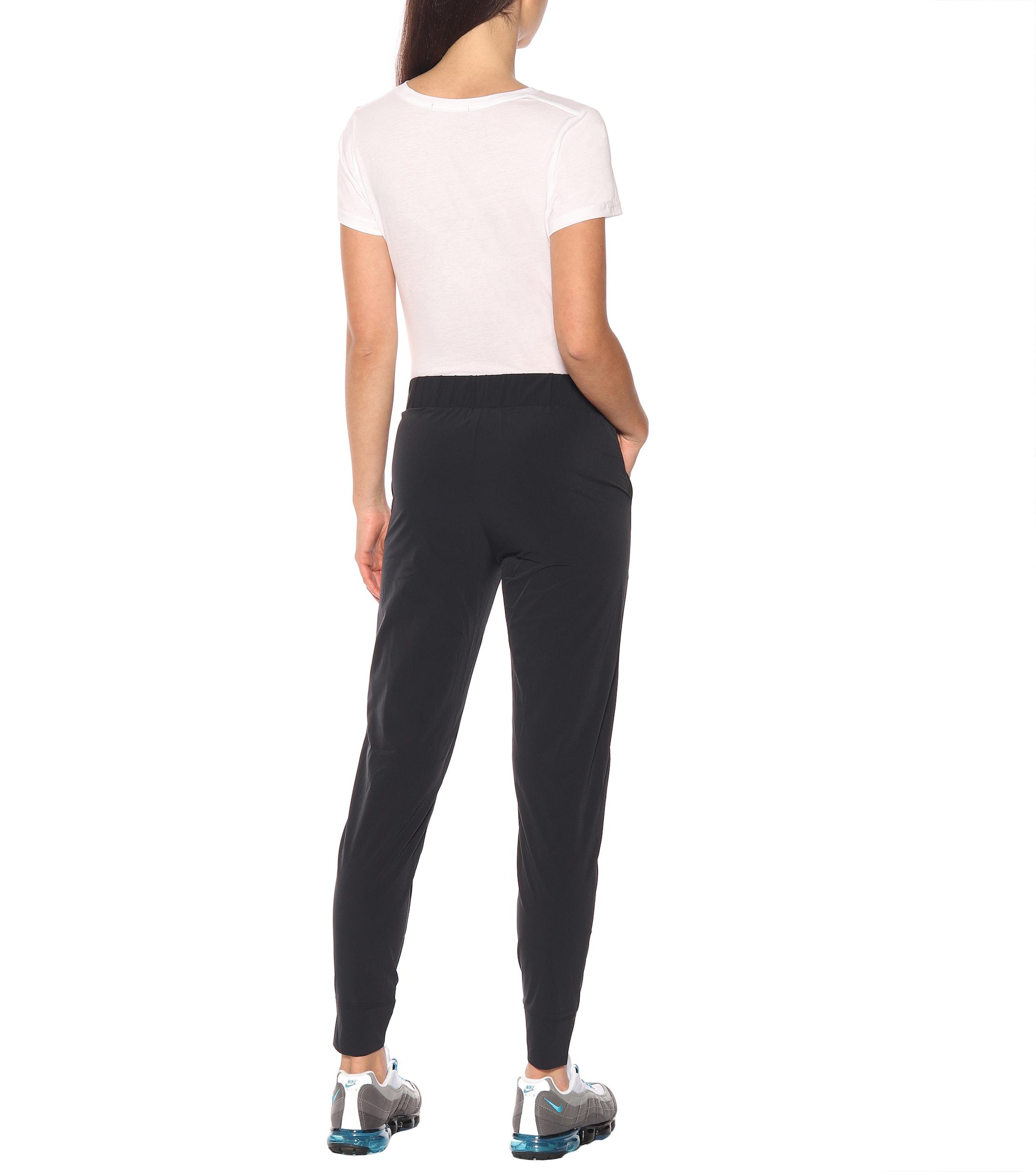 Nike Bliss Lux Mid-rise Training Pants in Black | Lyst