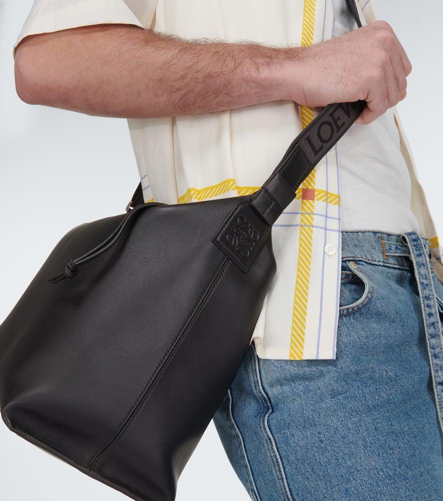 Loewe Cubi Leather Crossbody Bag in Black for Men | Lyst