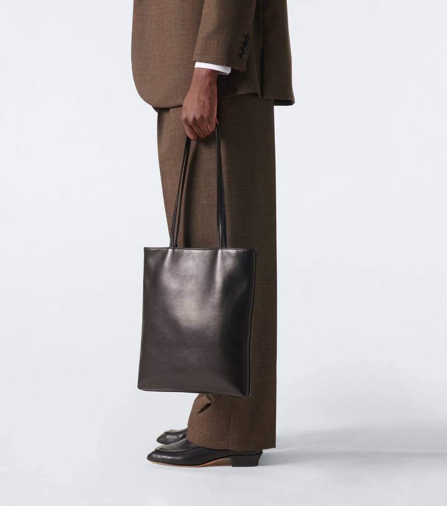 The Row Flat Leather Tote Bag in Black for Men Lyst UK