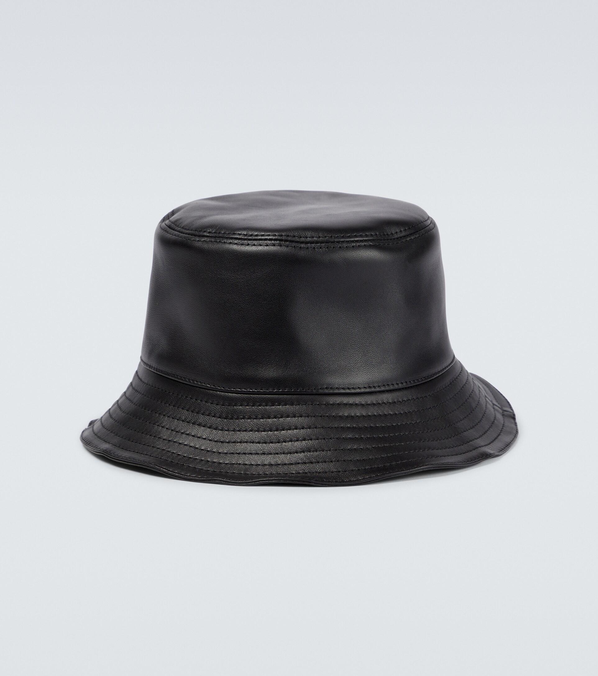 Loewe Anagram Leather Bucket Hat in Black for Men | Lyst