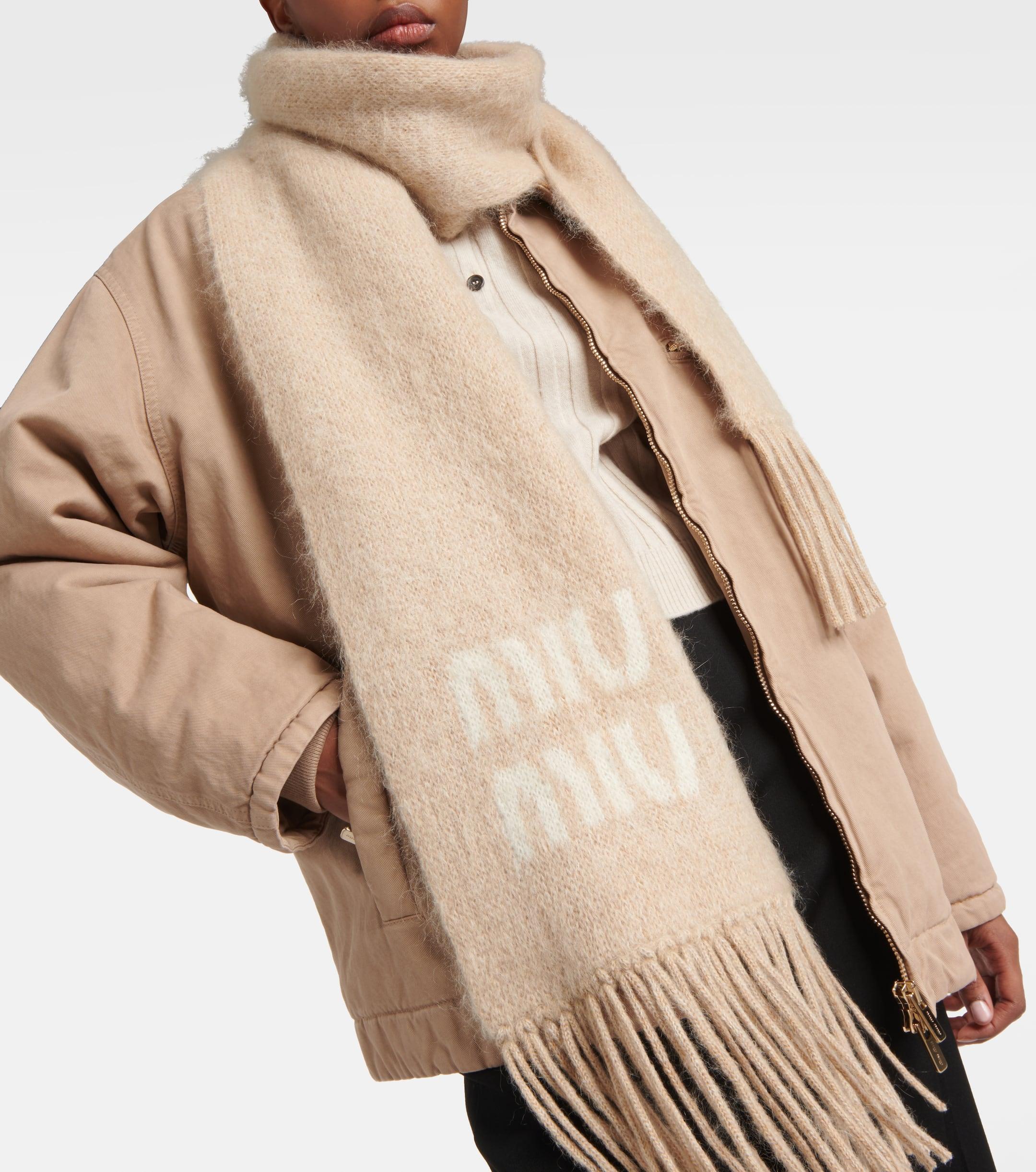 極美品 MIU MIU Wool and mohair scarf マフラー Miu Miu Logo Mohair-Blend Scarf in Natural | Lyst UK
