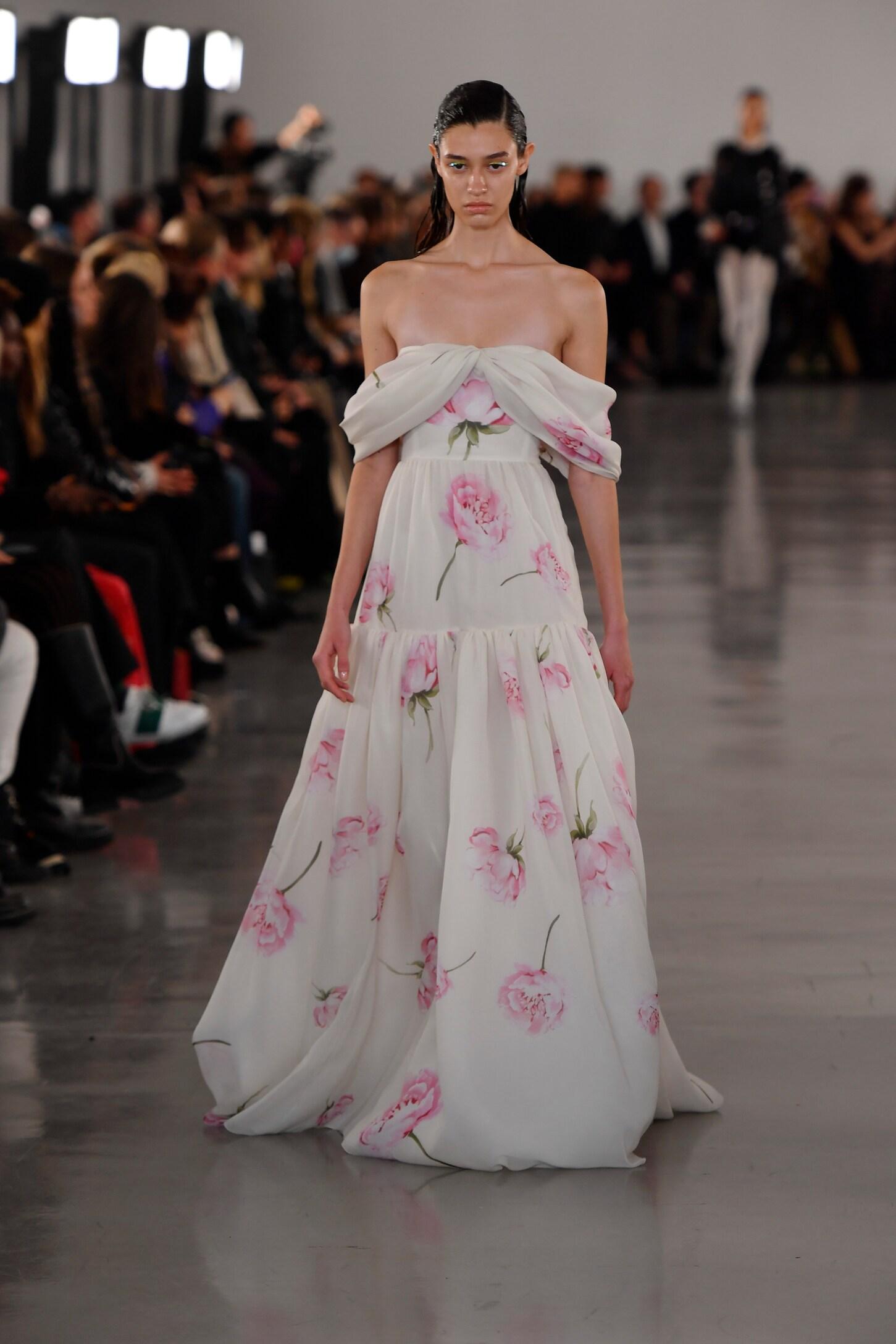 Valli Haute Couture Giambattista Valli Pink Gown Giambattista