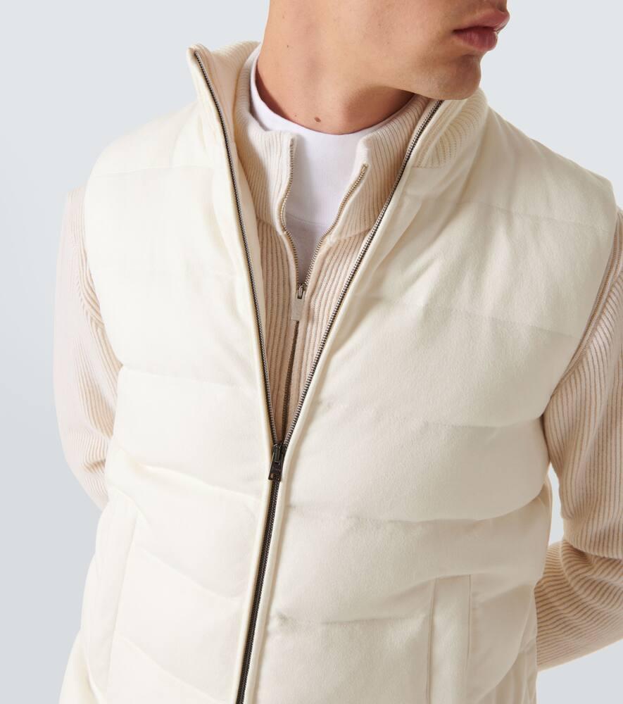 Chaleco De Plumas De Seda Y Cachemir Herno de hombre de color