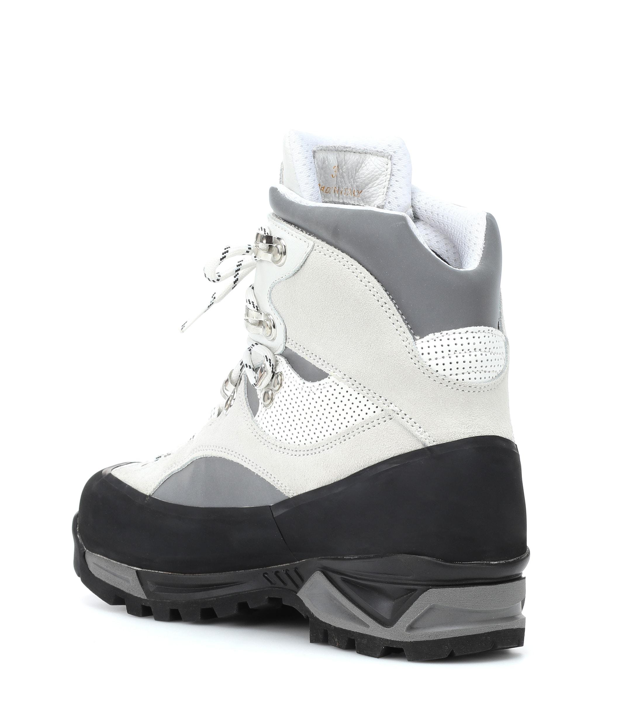 Ganni Sarai Leather Hiking Boots in White | Lyst