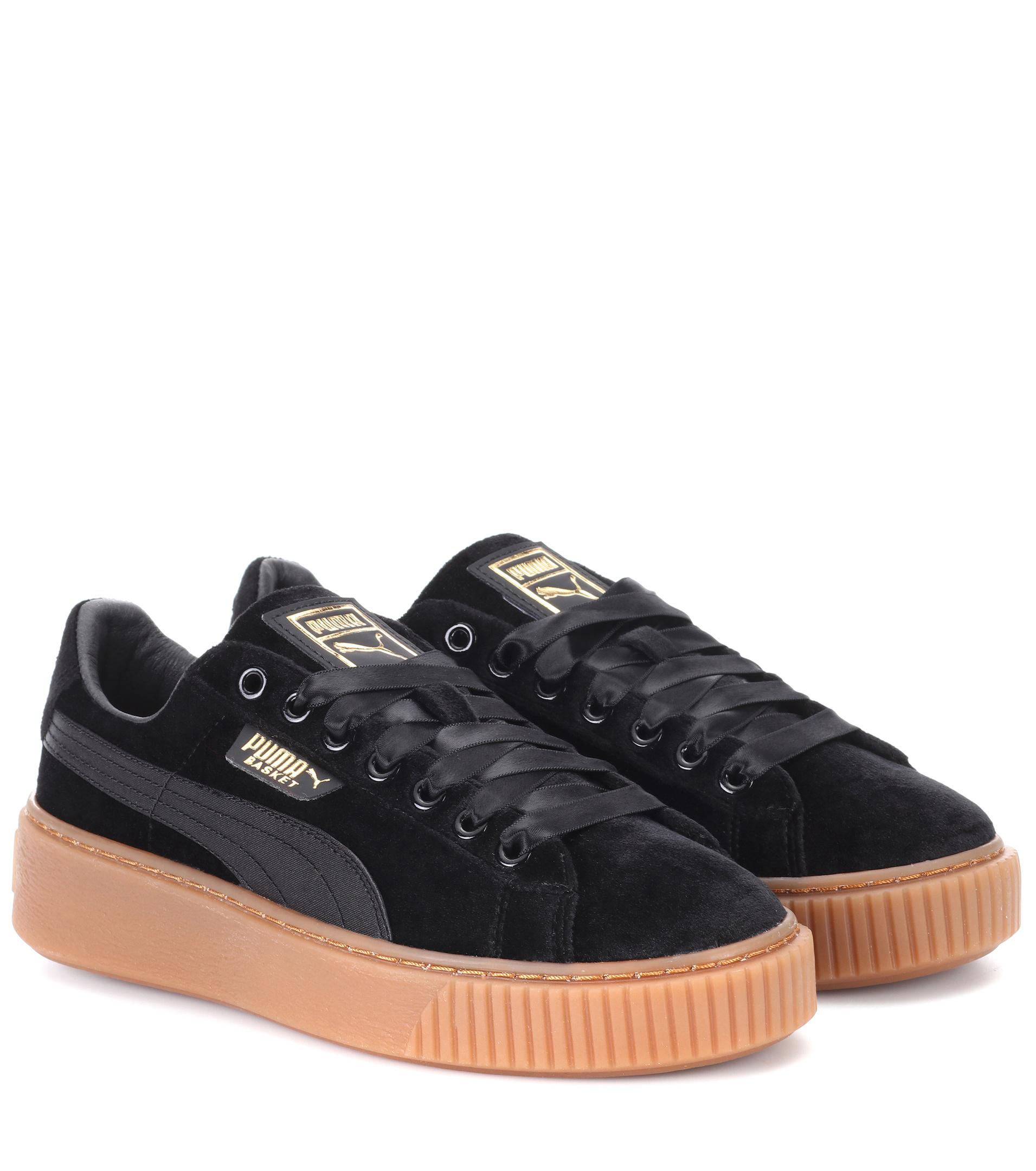 PUMA Basket Platform Velvet Sneakers in Black | Lyst