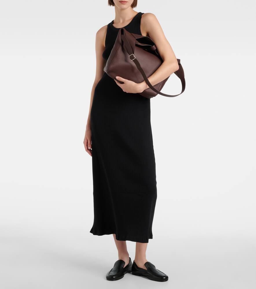上質★THE ROW Blake leather shoulder bag Blake leather shoulder bag in black - The Row | Mytheresa