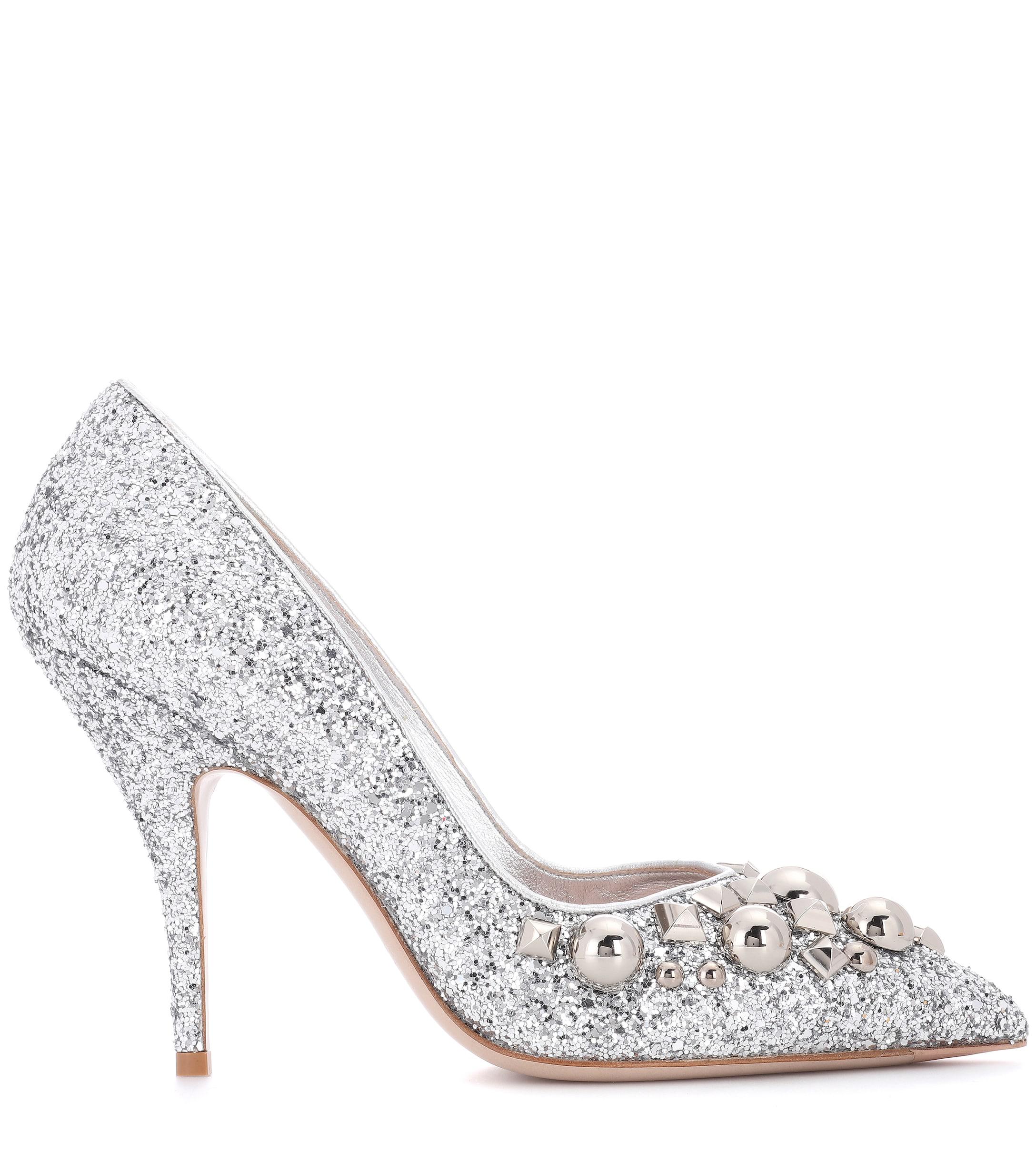 Miu Miu Studded Glitter Pumps in Silver (Metallic) - Lyst