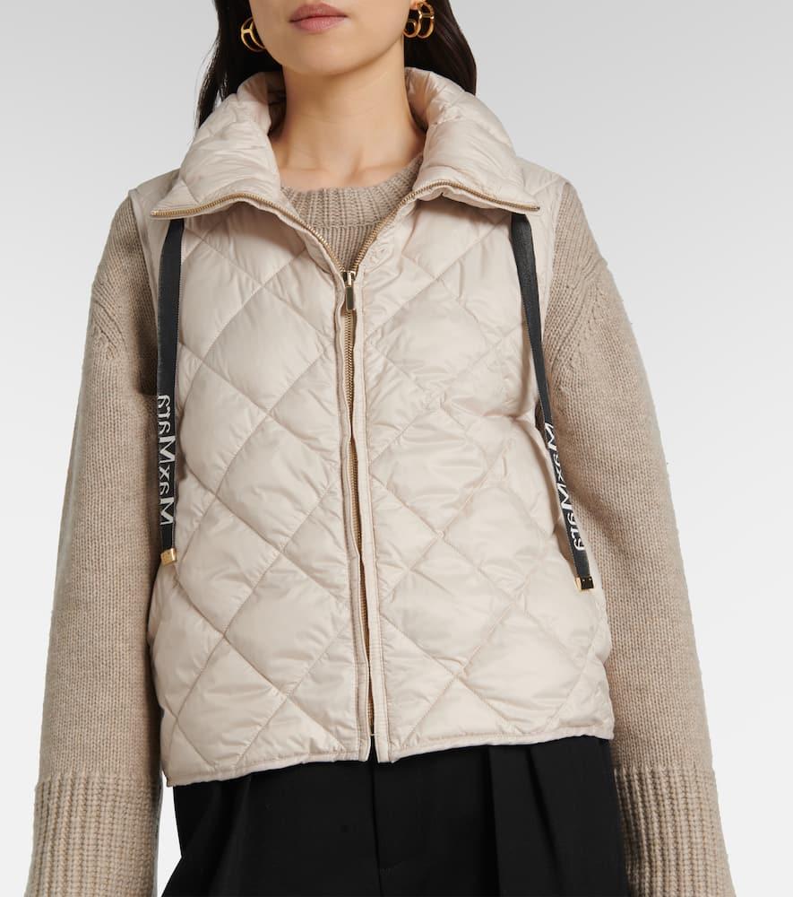 Max Mara The Cube Tregic Quilted Puffer Vest in Natural | Lyst