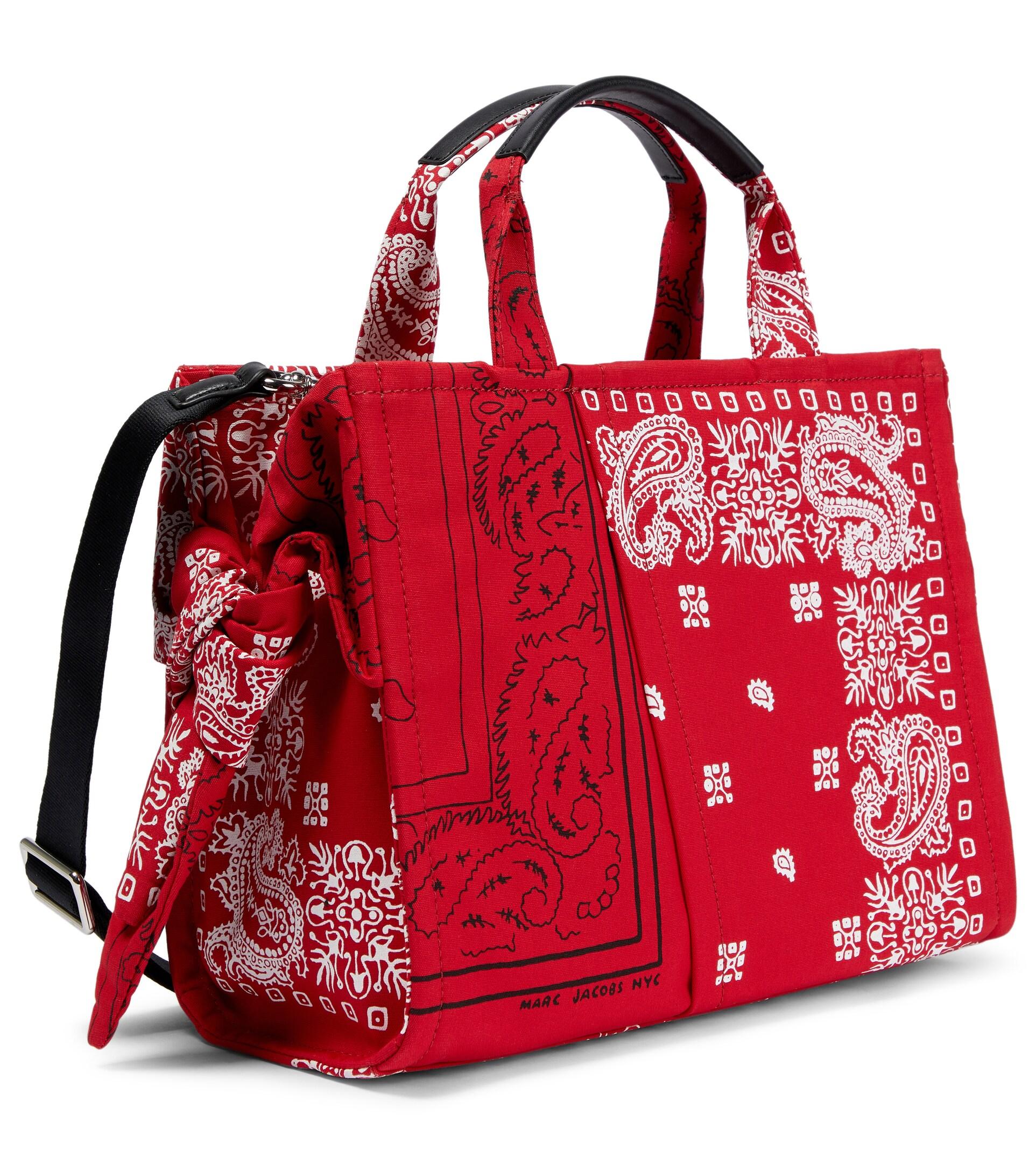Marc Jacobs The Traveler Medium Canvas Tote Bag in Red | Lyst