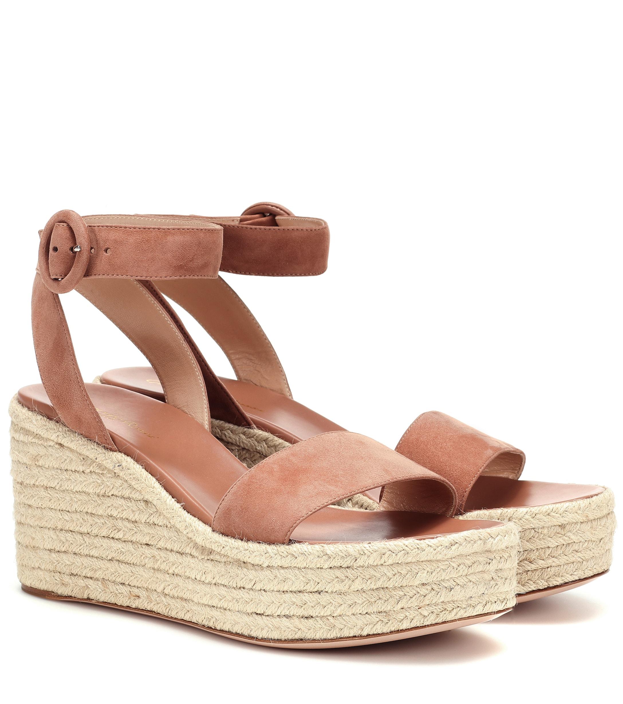 Gianvito Rossi Exclusive To Mytheresa â Billie 45 Suede Espadrille Wedges in Beige (Natural) - Lyst