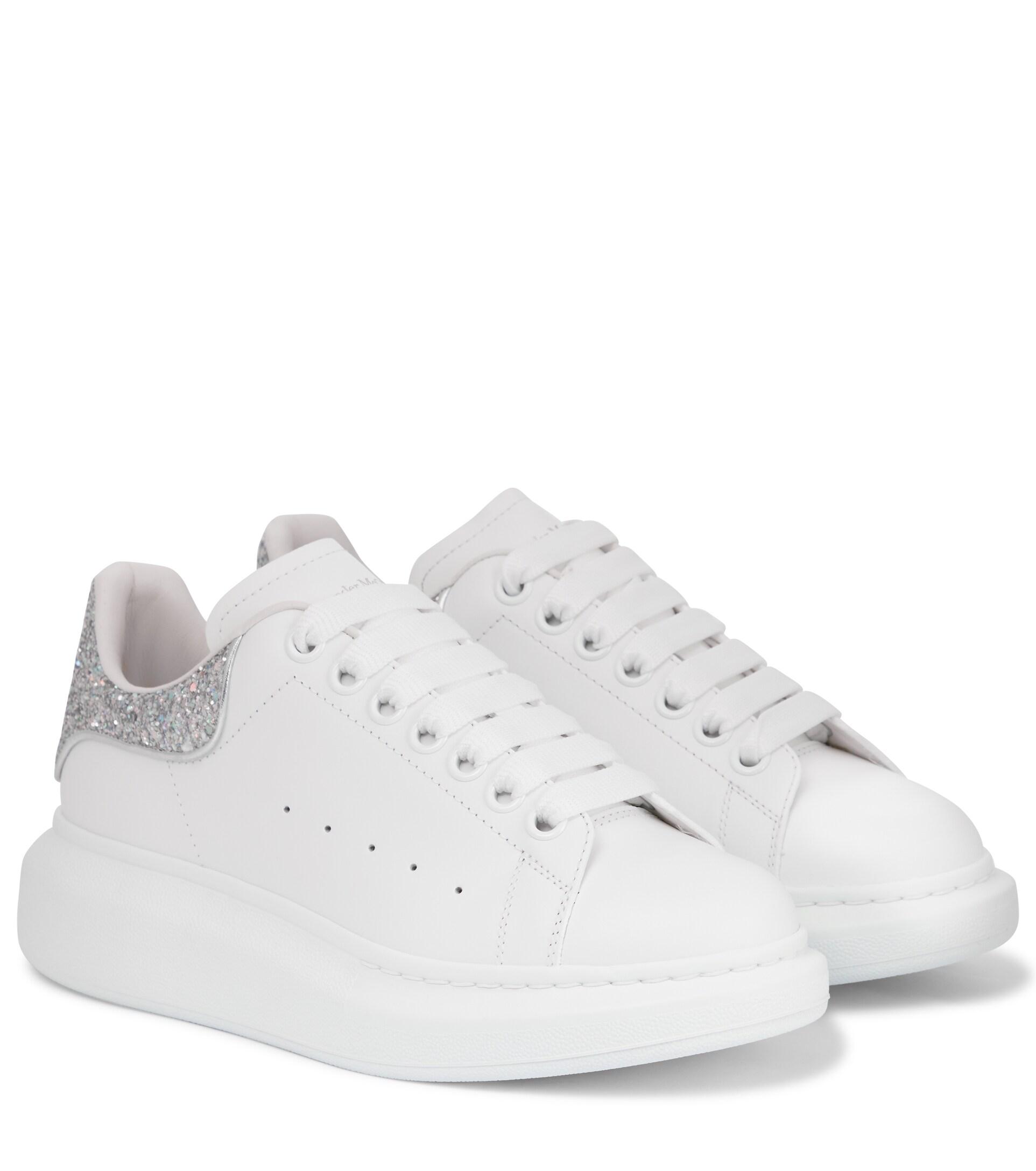 Alexander McQueen Glitter-trimmed Leather Sneakers in White | Lyst