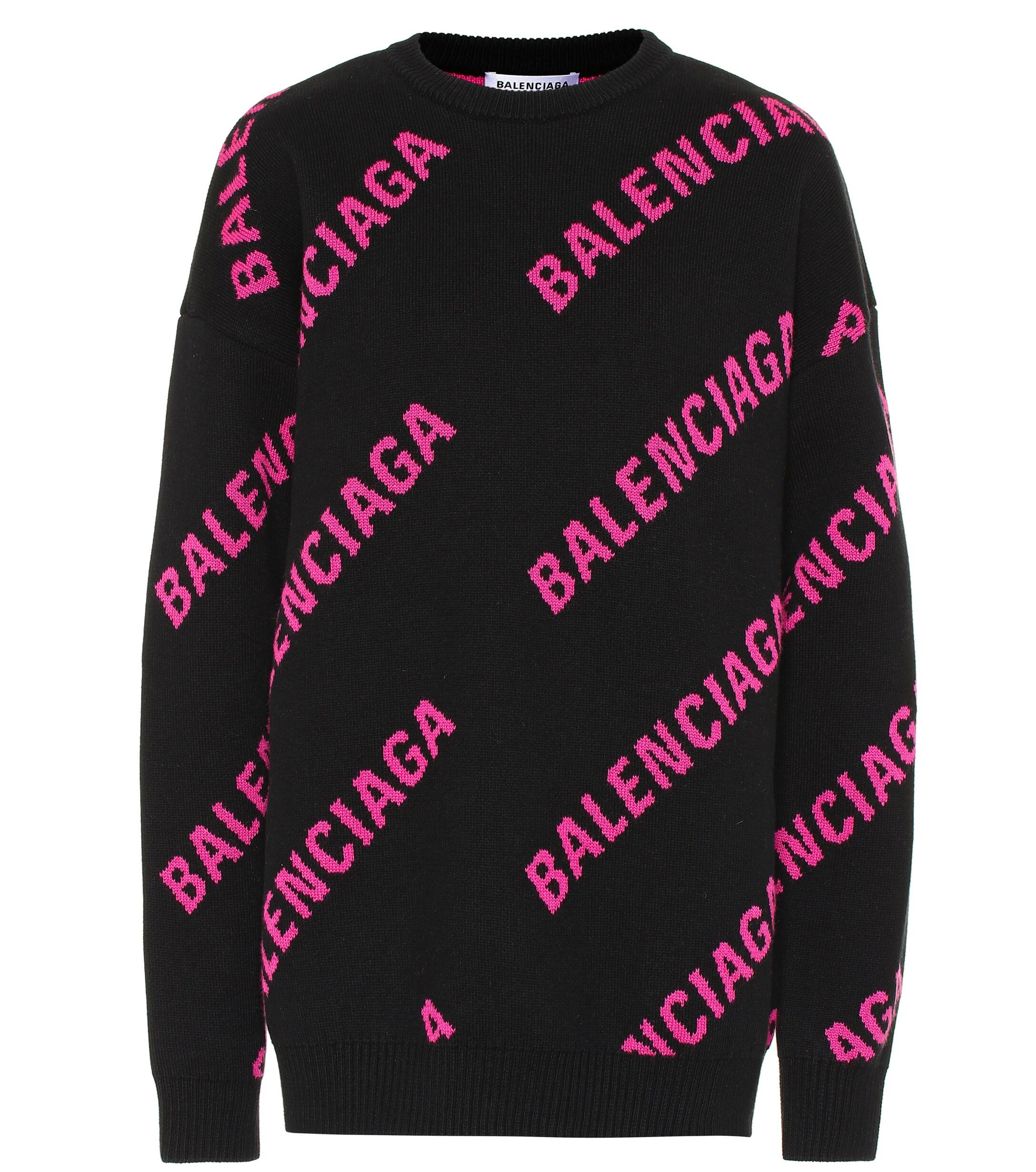 Balenciaga Allover Logo Wool-blend Sweater in Pink | Lyst