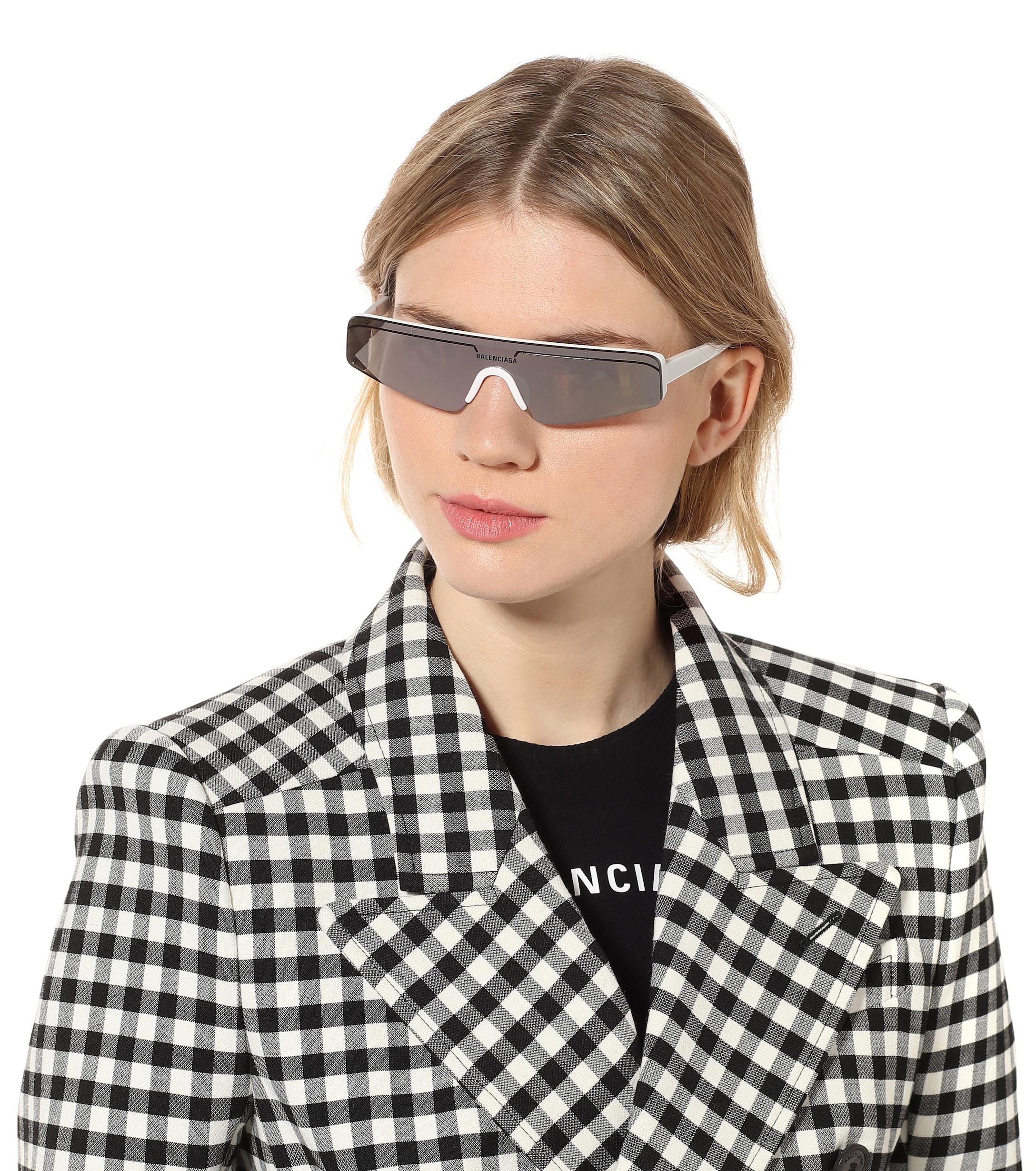 stemning nedbryder Genoplive Balenciaga Ski Rectangle Sunglasses in White - Lyst